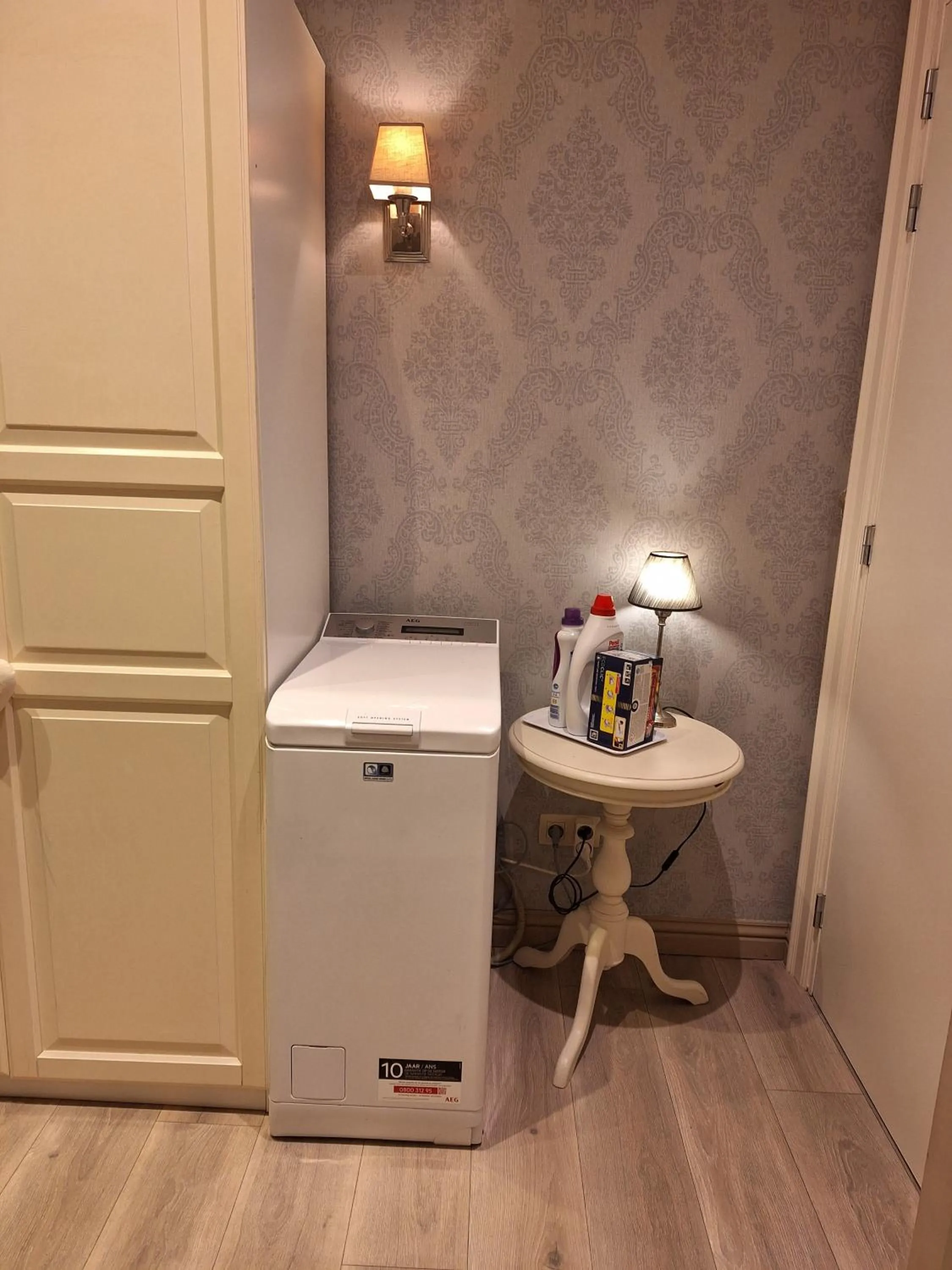 Casa-Cosi, tourist & business suites & flats with reserved parking included, private sauna