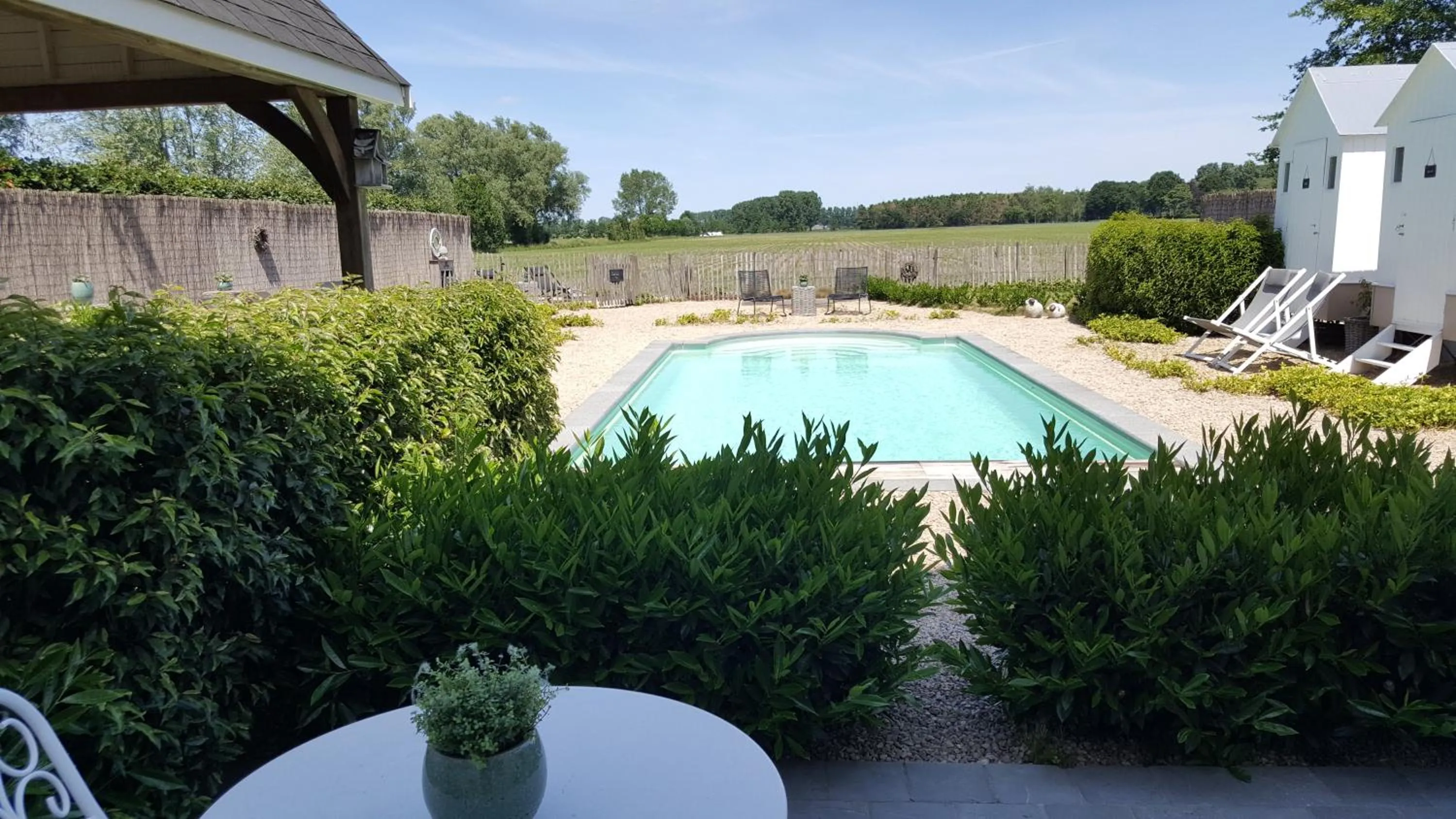 Casa-Cosi, tourist & business suites & flats with reserved parking included, private sauna