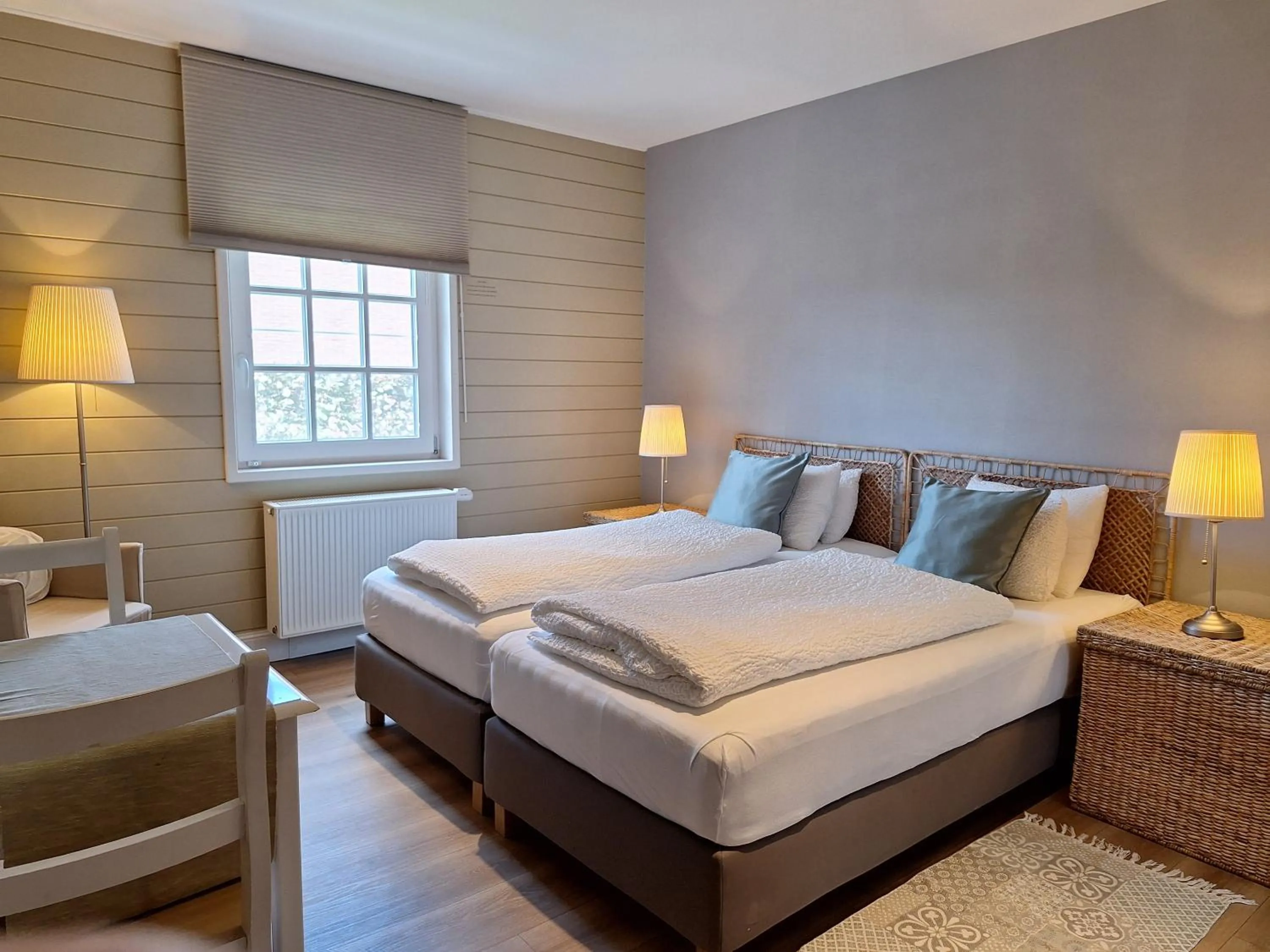 Bed in Casa-Cosi, tourist & business suites & flats with reserved parking included, private sauna