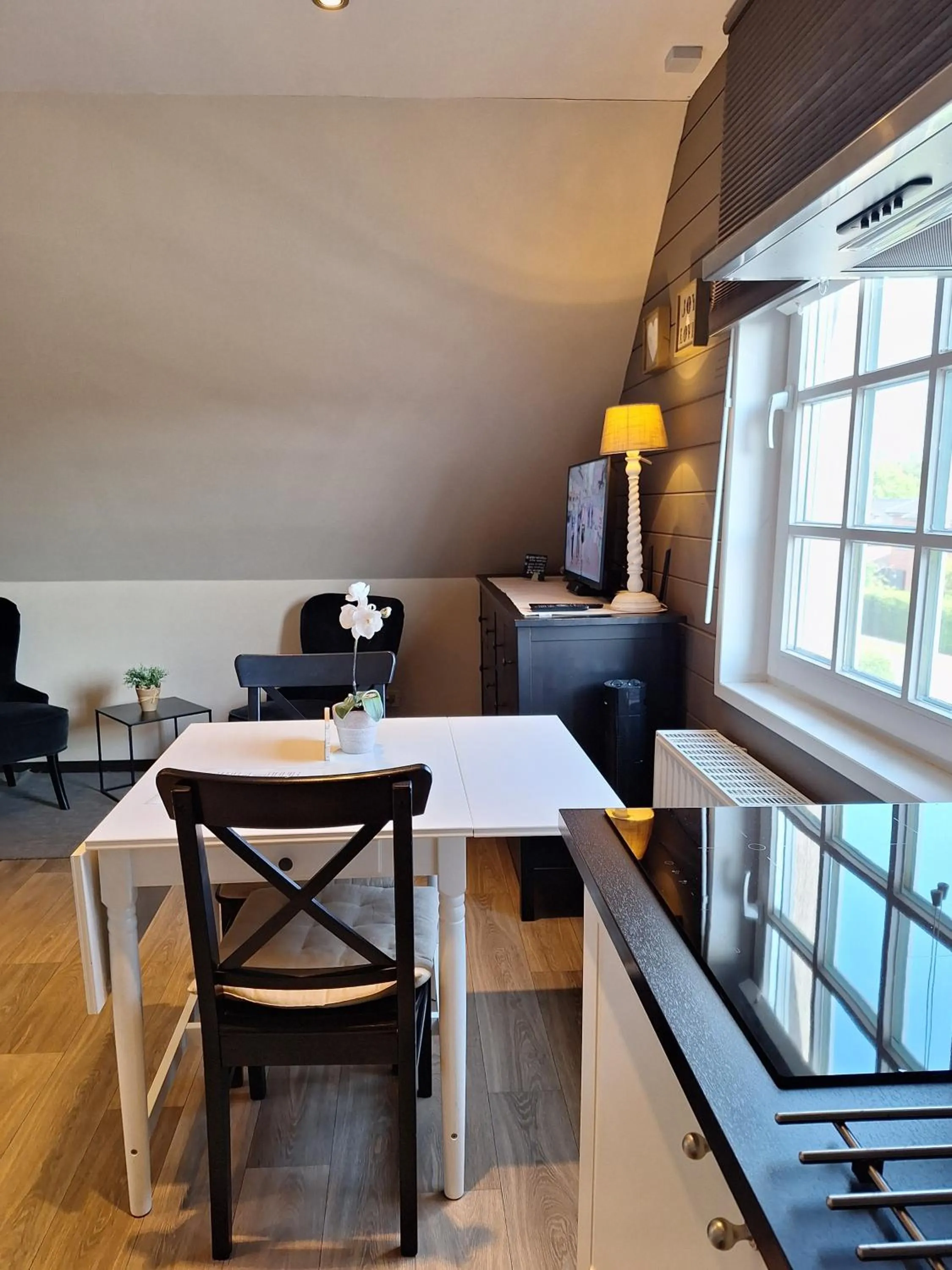 Casa-Cosi, tourist & business suites & flats with reserved parking included, private sauna