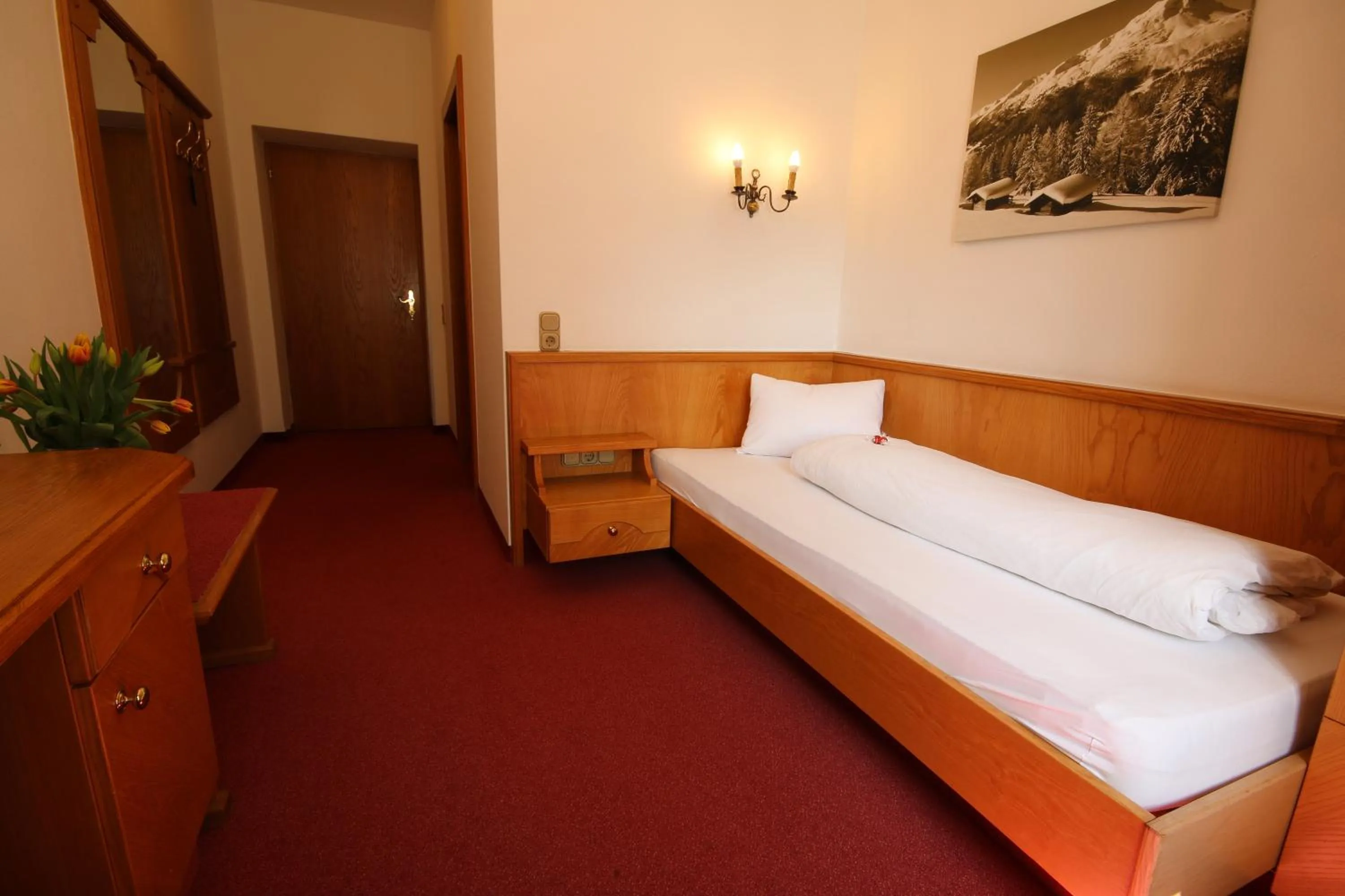 Photo of the whole room, Bed in Hotel Gasthof Neuner