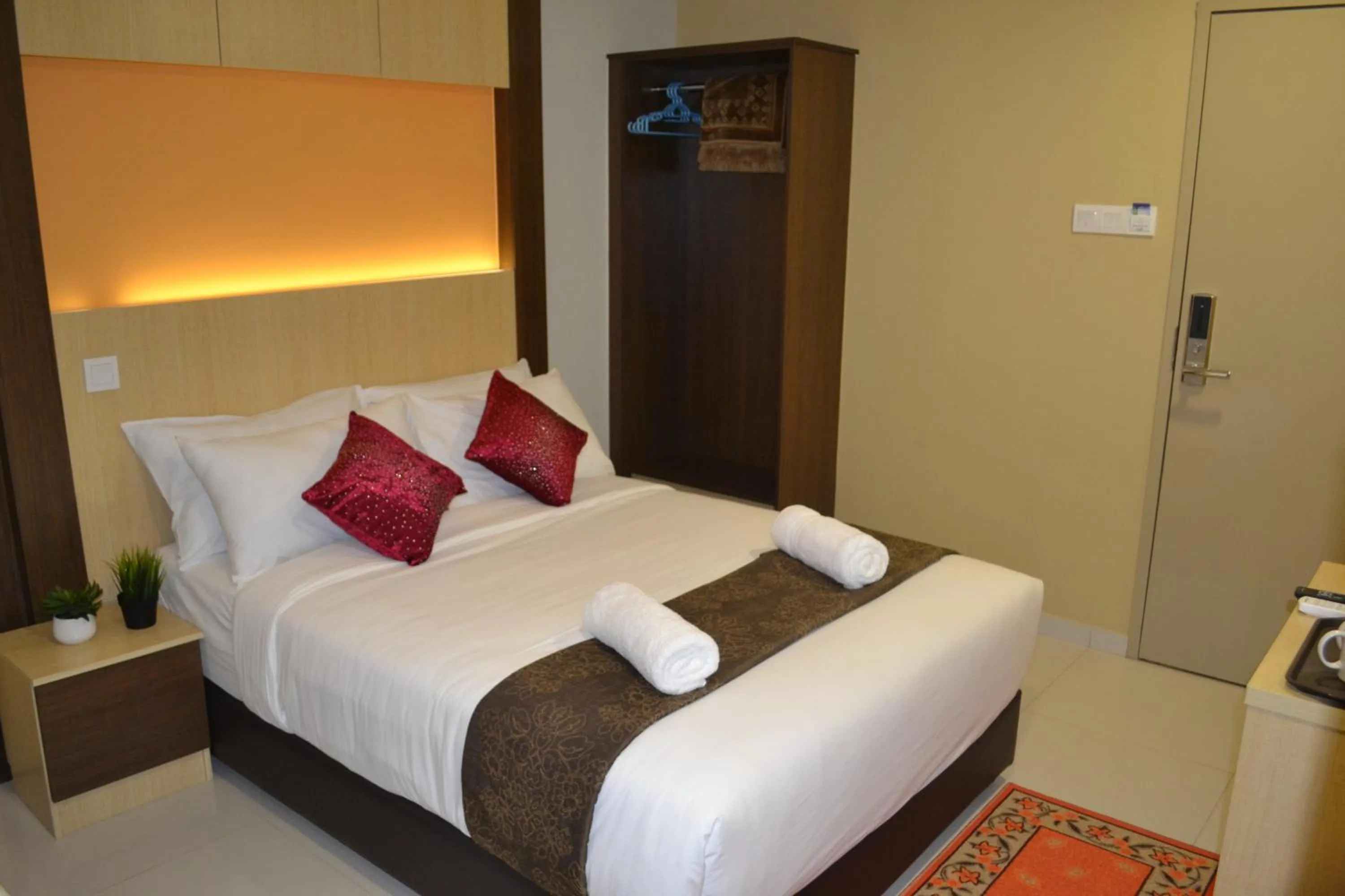 Bed in Eazy Hotel at Ampang
