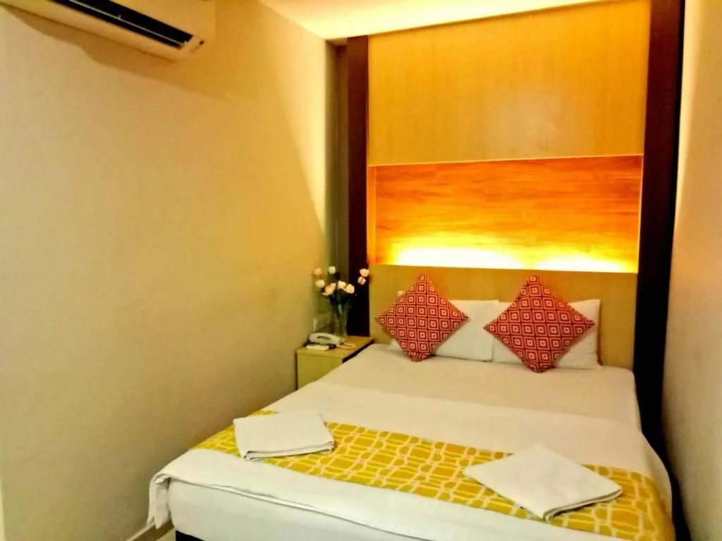 Bed in Eazy Hotel at Ampang