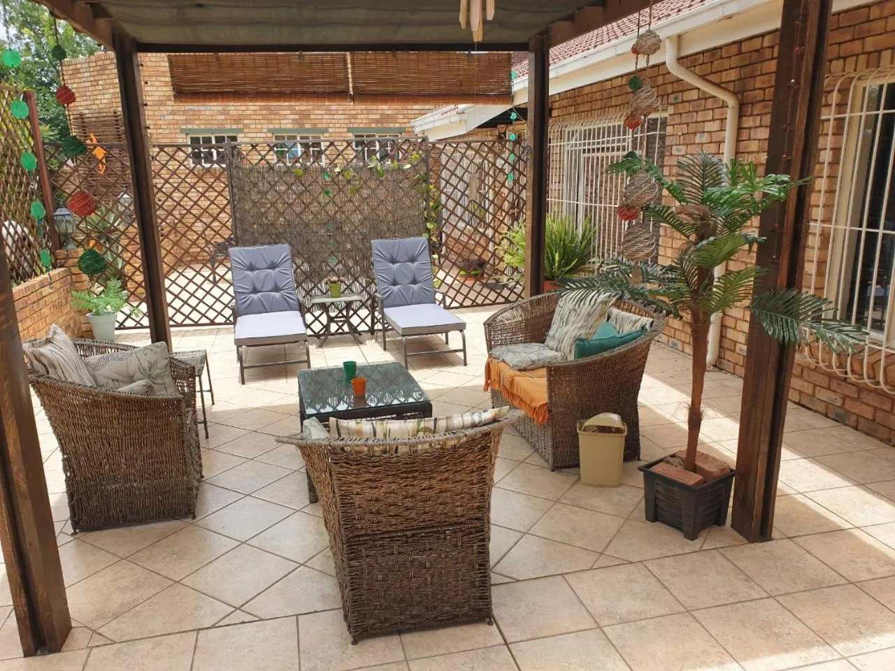 The Lazy Grape Guest Lodge & Spa