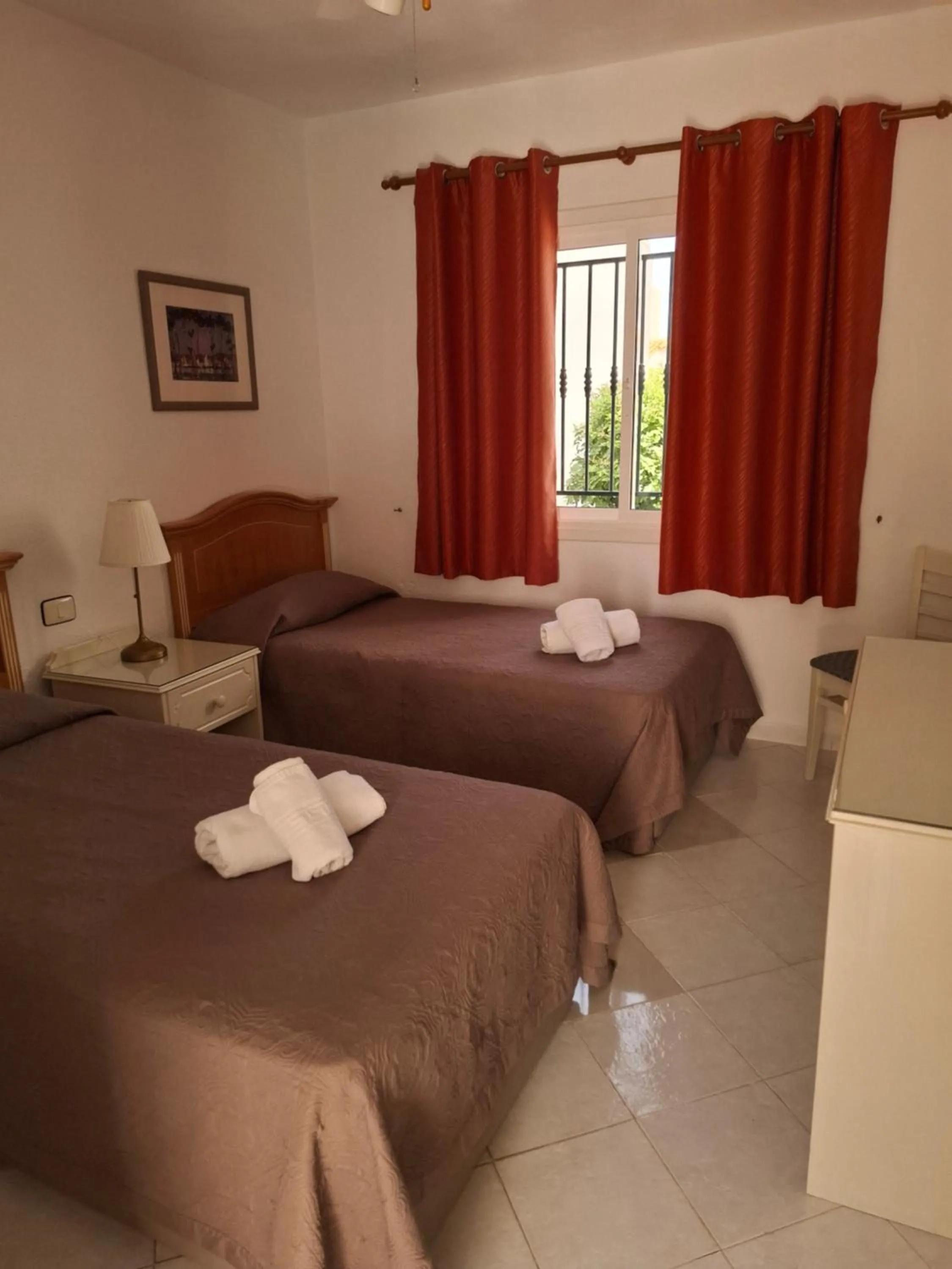 Bed in Las Adelfas 2