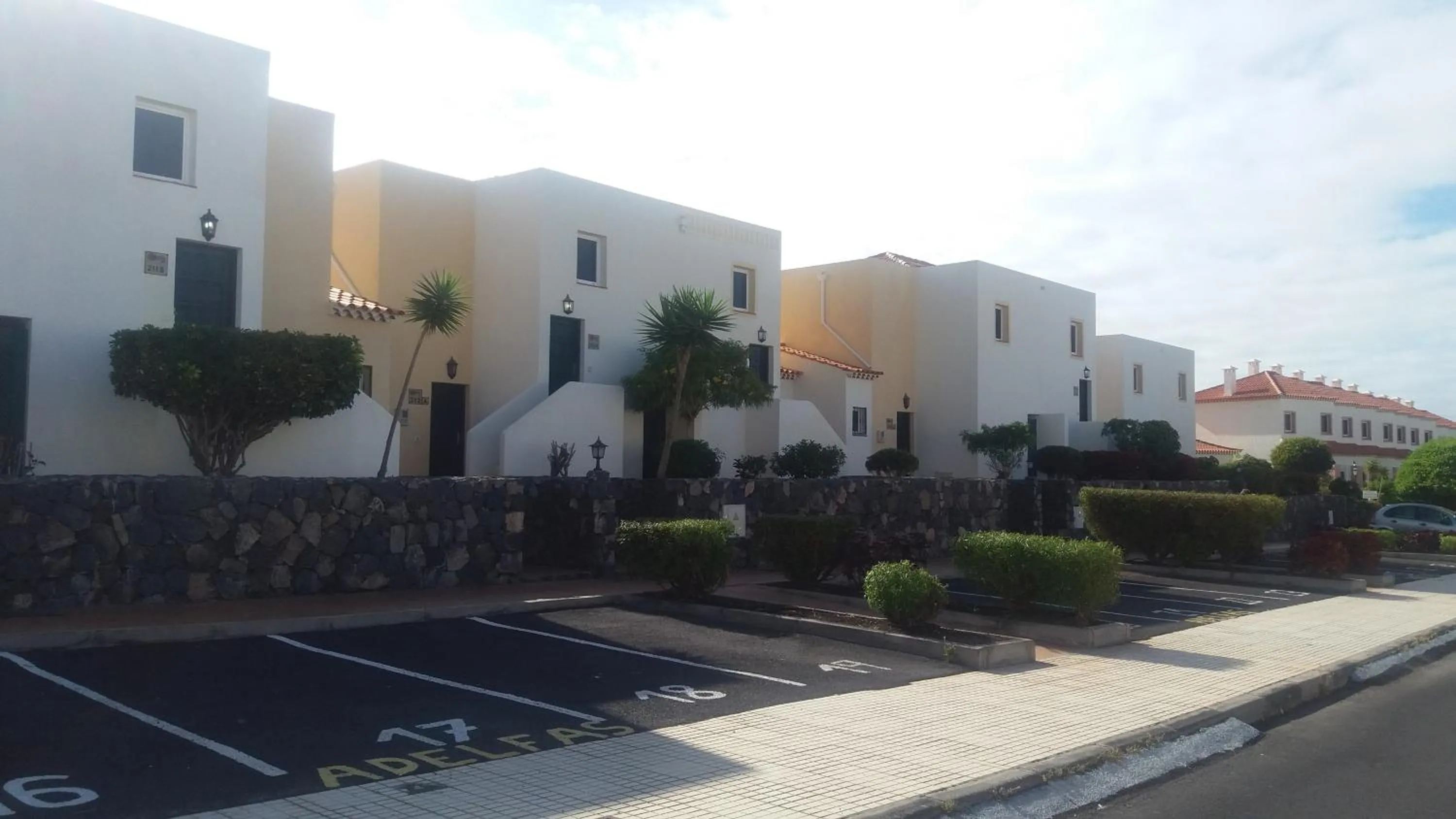Property building in Las Adelfas 2