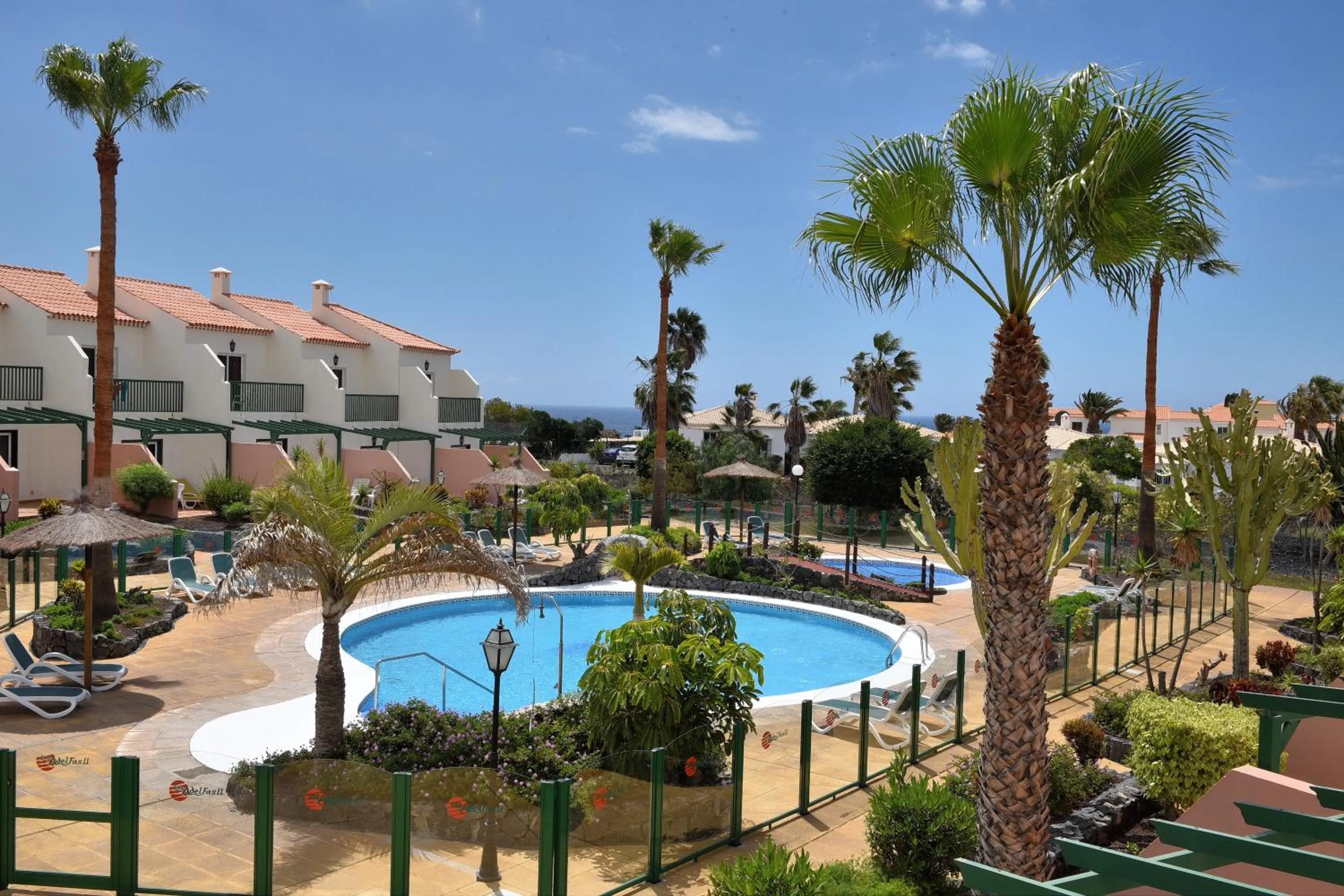 Garden in Las Adelfas 2