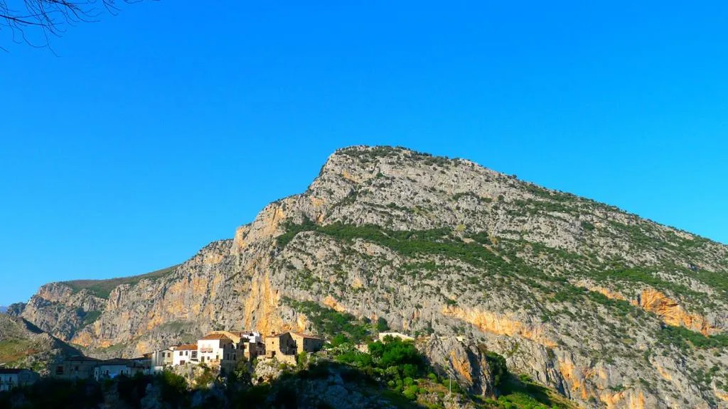 Hiking in Hotel La Falconara