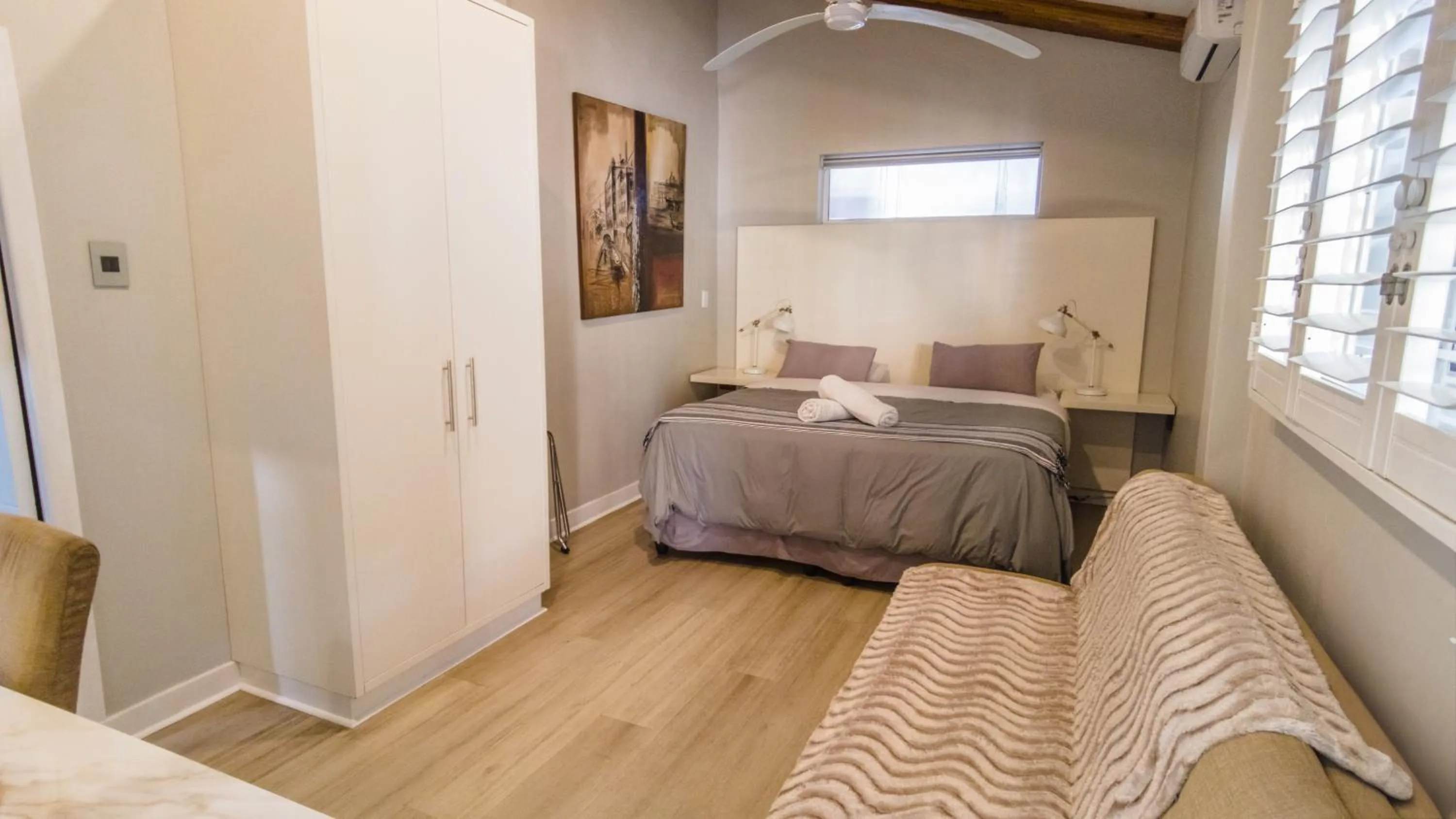 Bed in Umhlanga Lodge