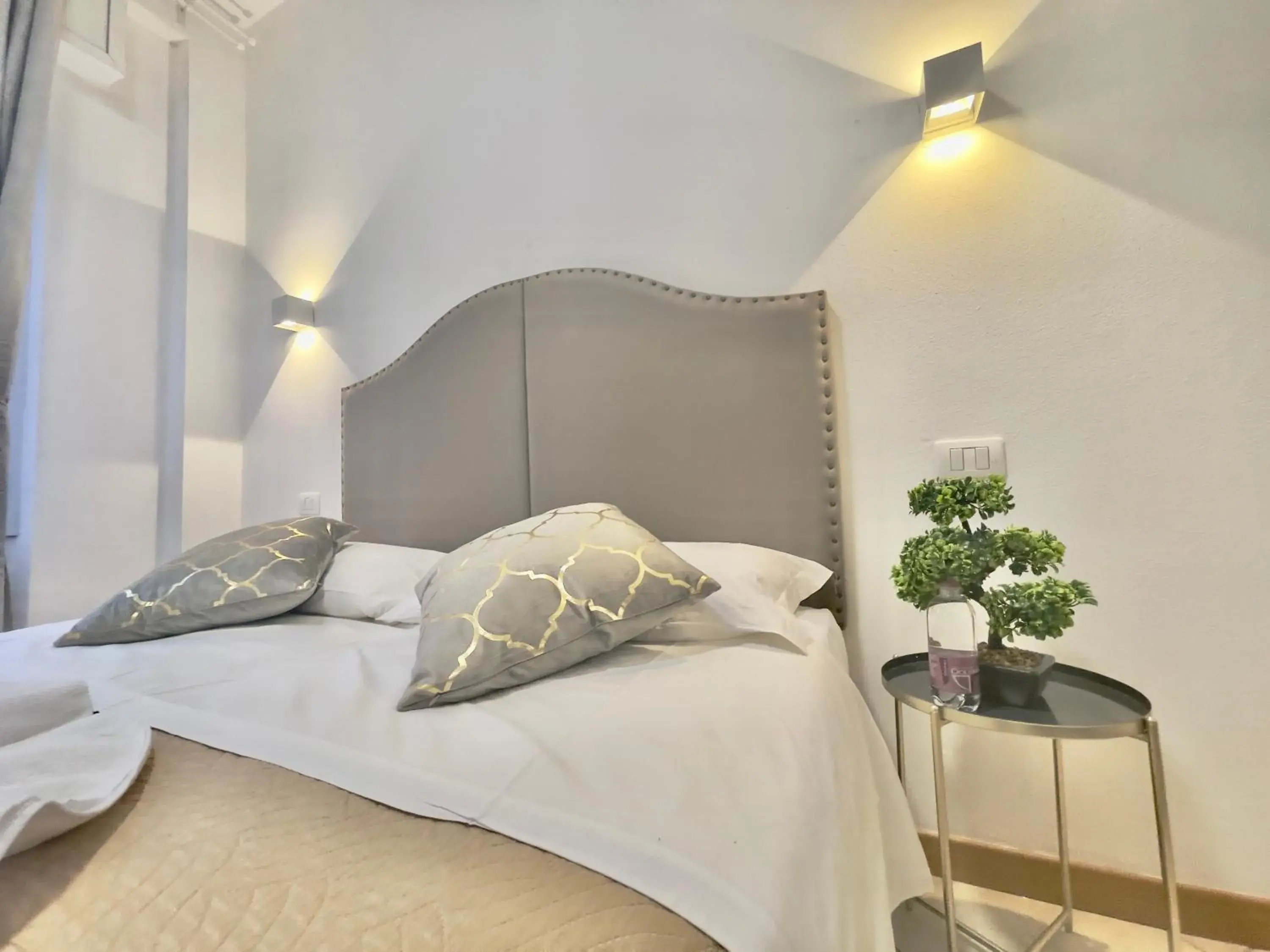 Quadruple Room with Bathroom in Vitti's Home Verona 3 Quadruple Room with Bathroom in Vitti's Home Verona 3