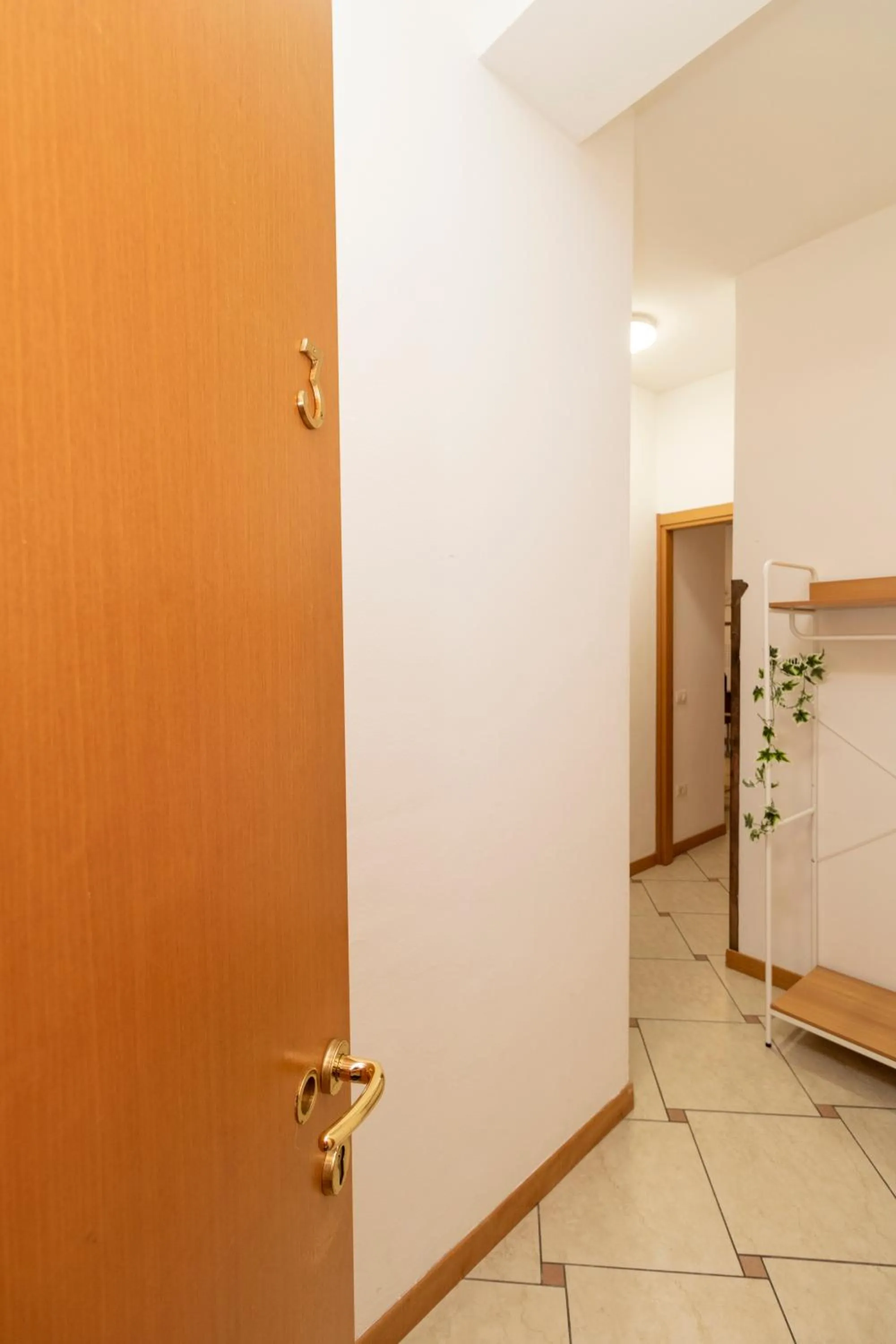 Facade/entrance in Vitti's Home Verona 3