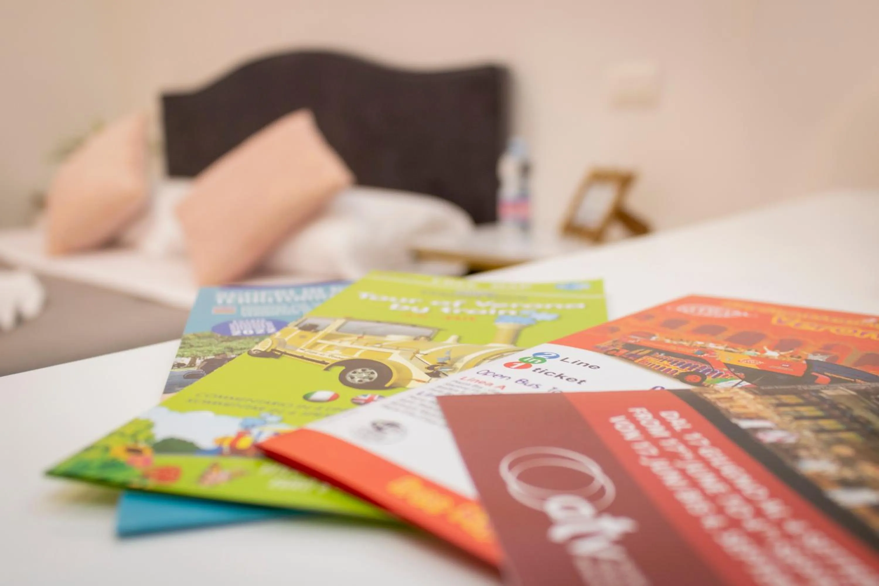 Decorative detail, Bed in Vitti's Home Verona 3