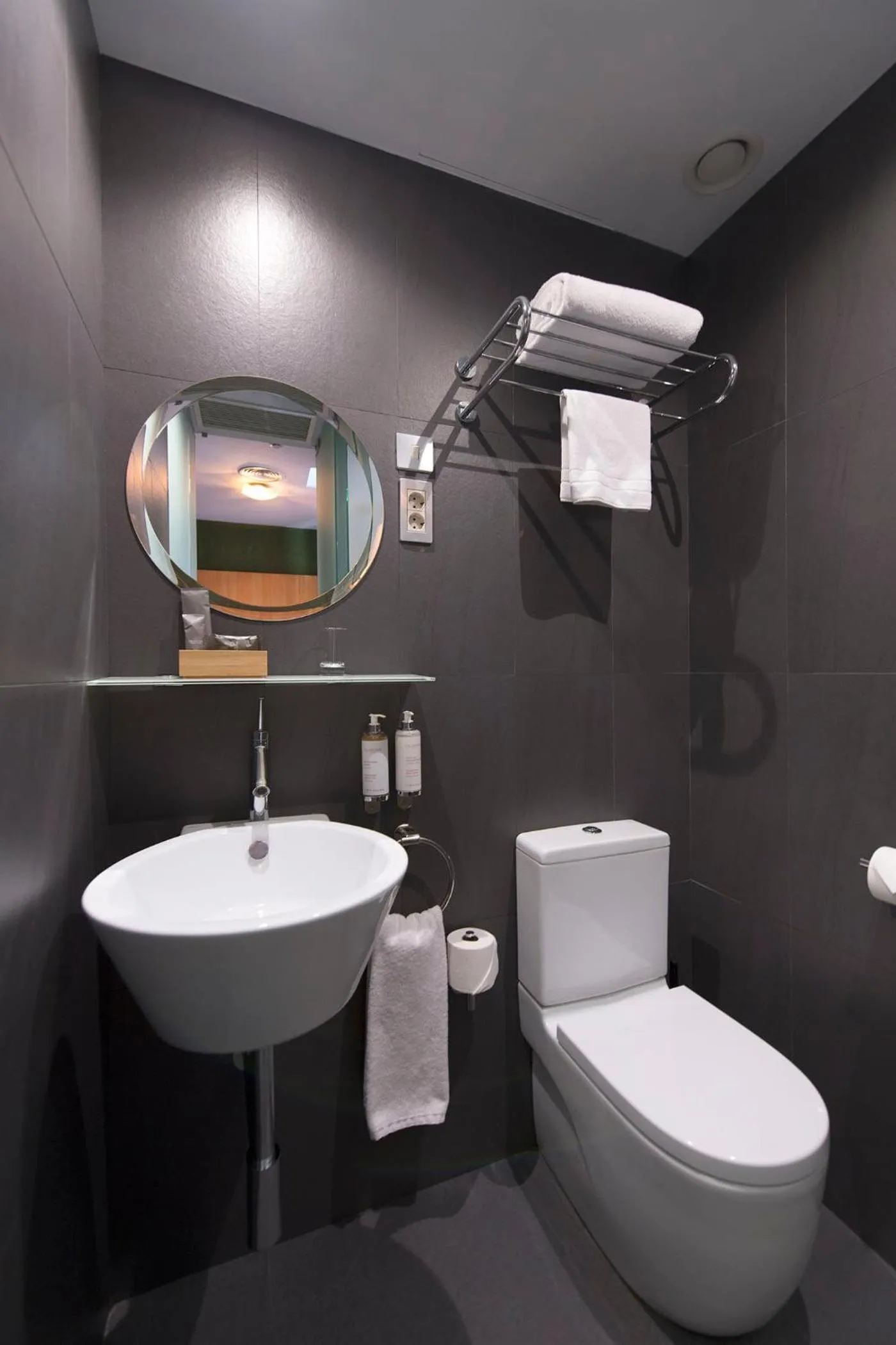 Bathroom in Posada del Dragón Boutique Hotel