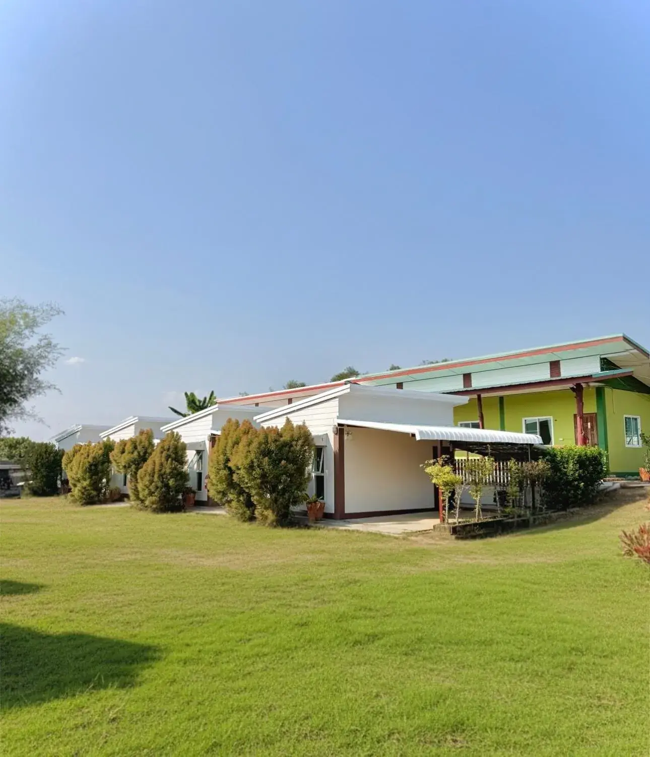 Property building in Queue&Bright Resort Property building in Queue&Bright Resort