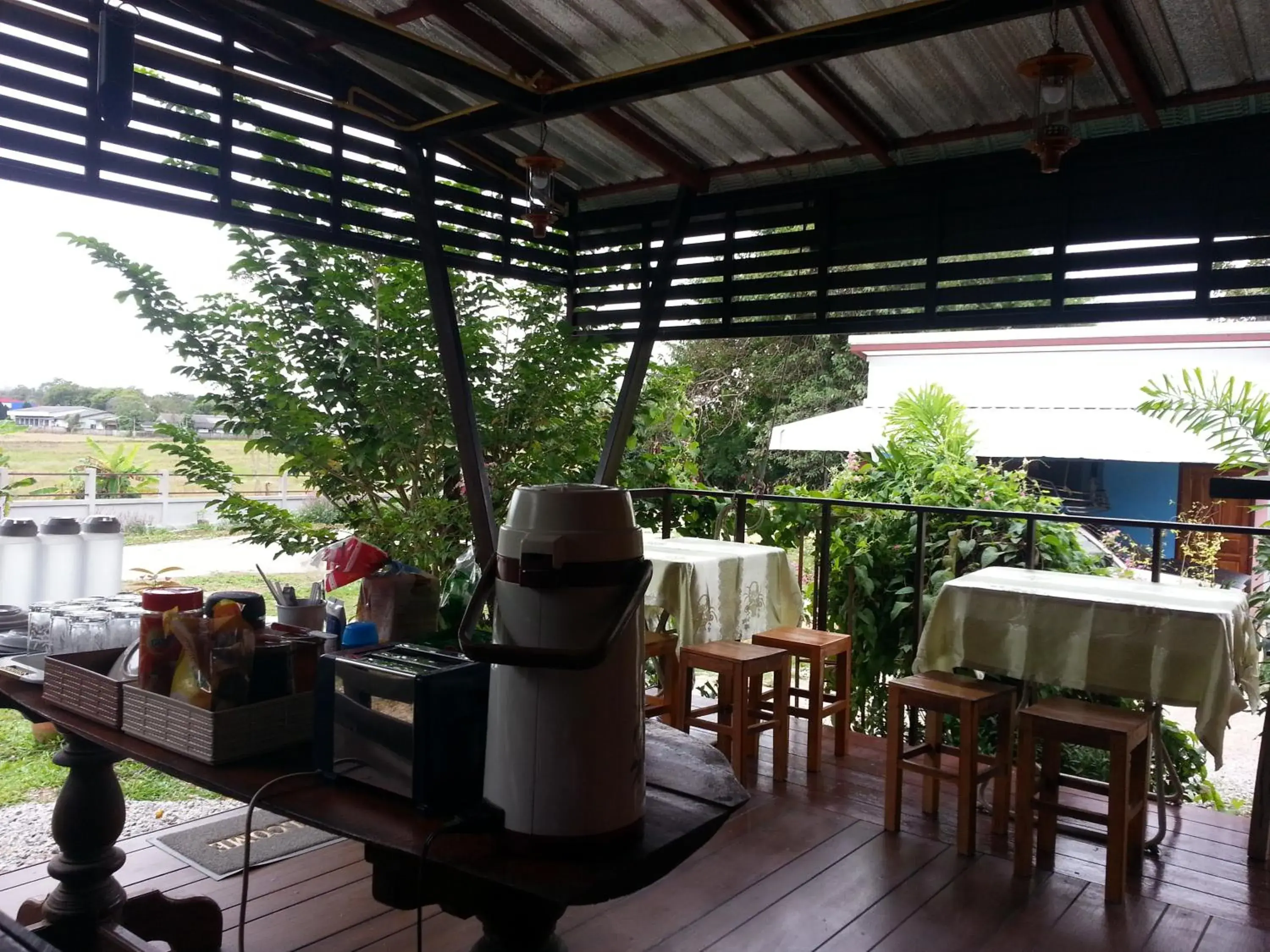 Restaurant/places to eat in Queue&Bright Resort Restaurant/places to eat in Queue&Bright Resort