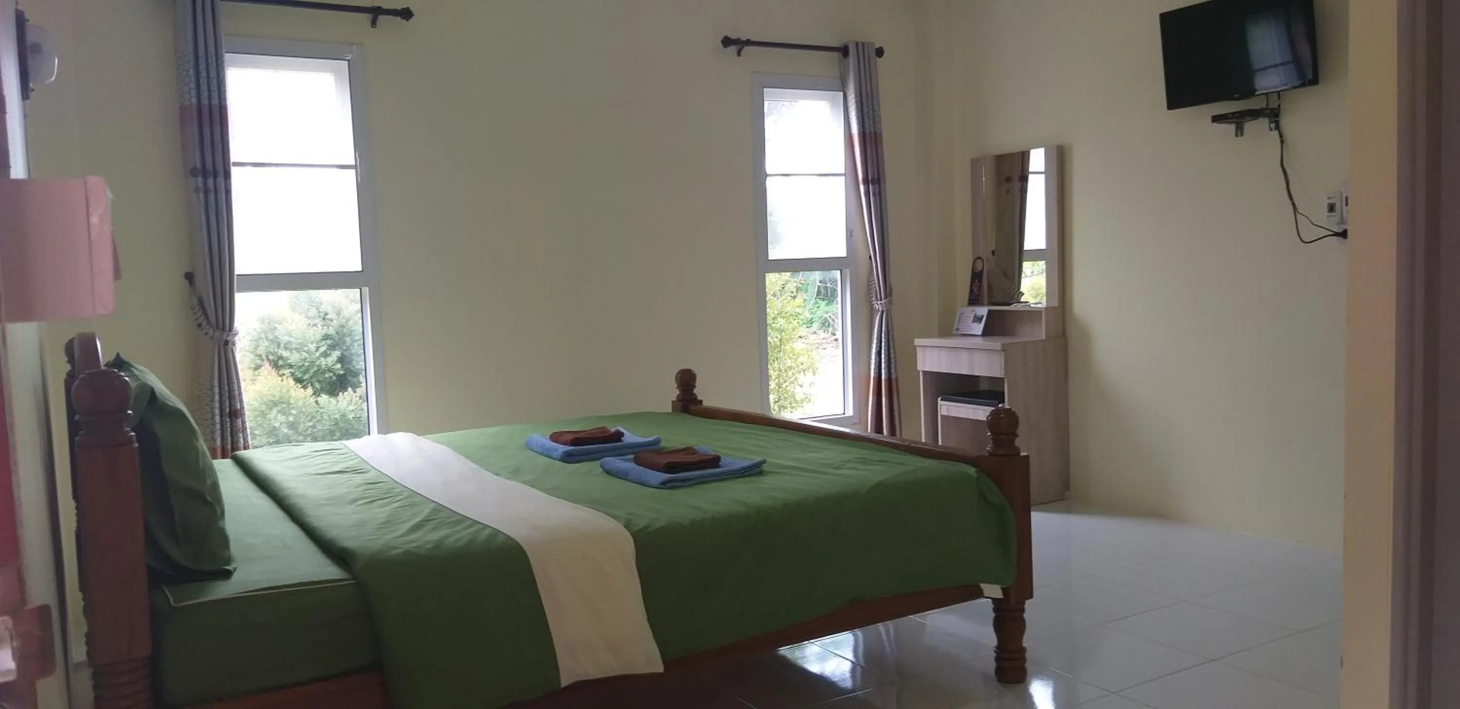 Bedroom, Bed in Queue&Bright Resort