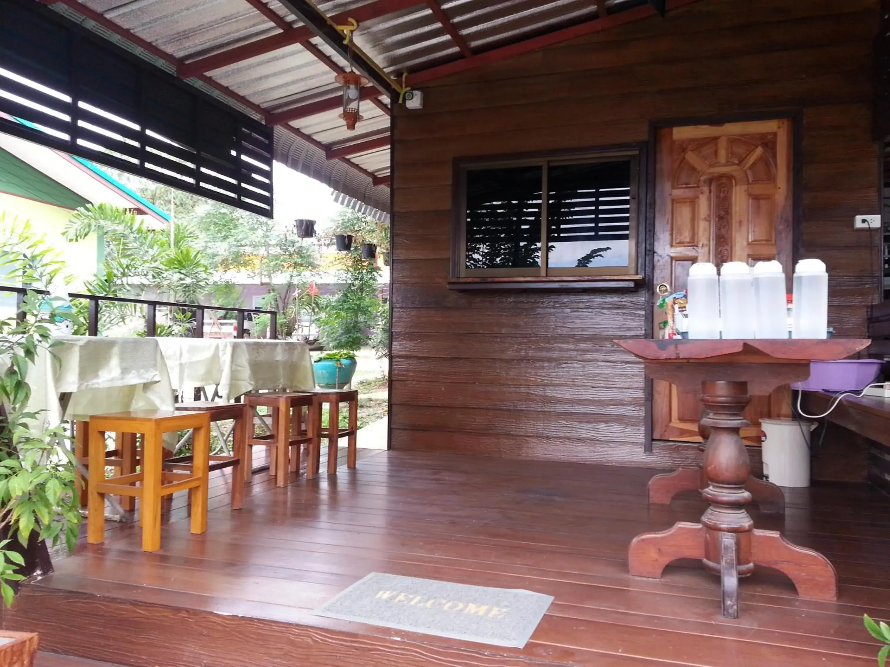 Restaurant/places to eat in Queue&Bright Resort Restaurant/places to eat in Queue&Bright Resort