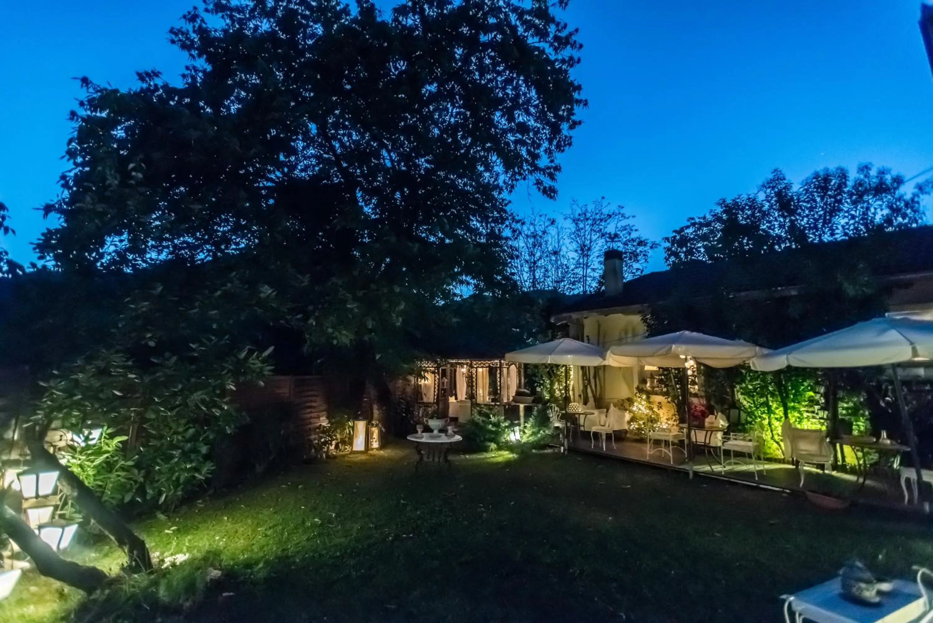 Garden view in Anerada inn Suites & Spa - Pet Friendly