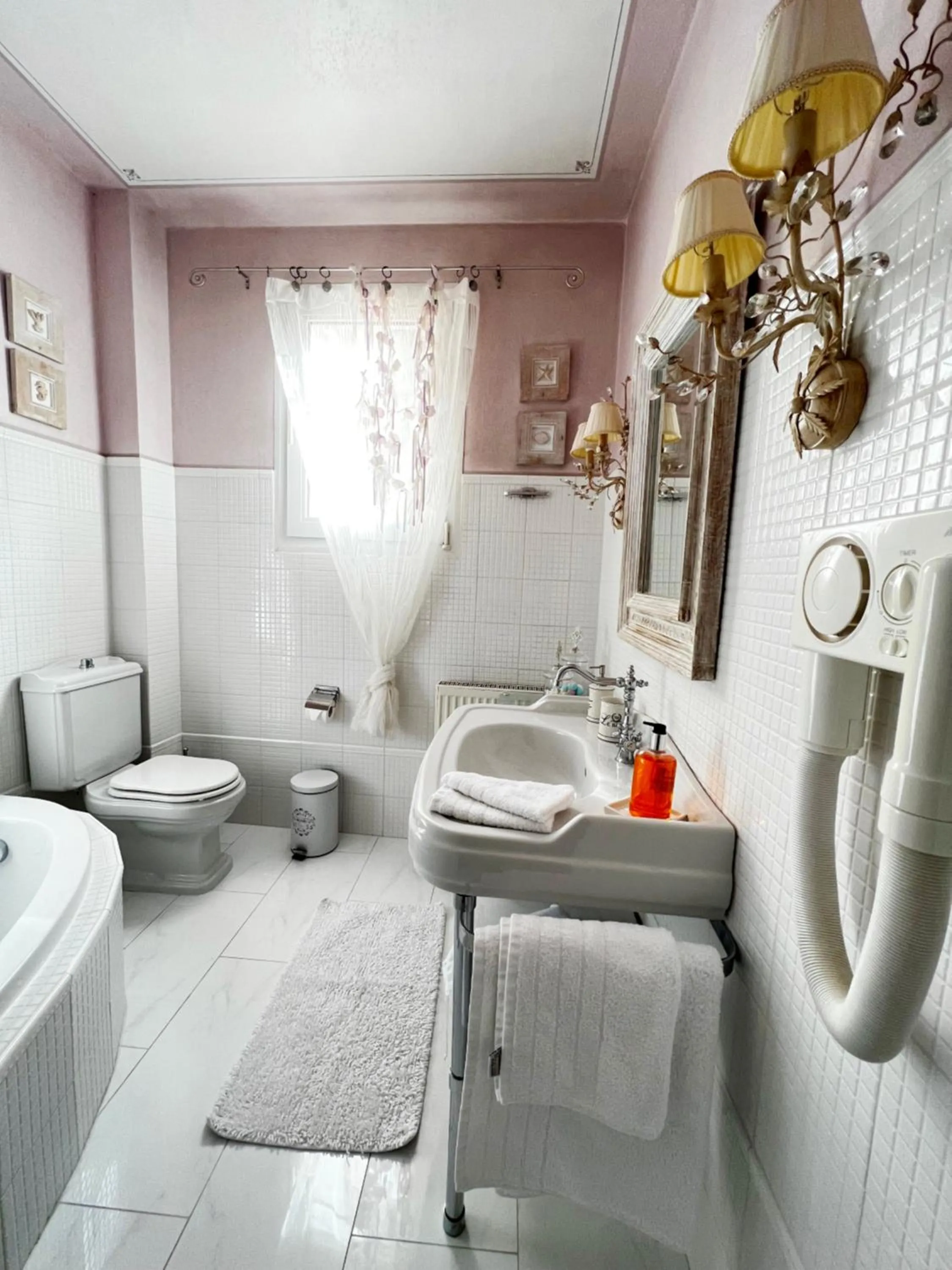 Anerada inn Suites & Spa - Pet Friendly