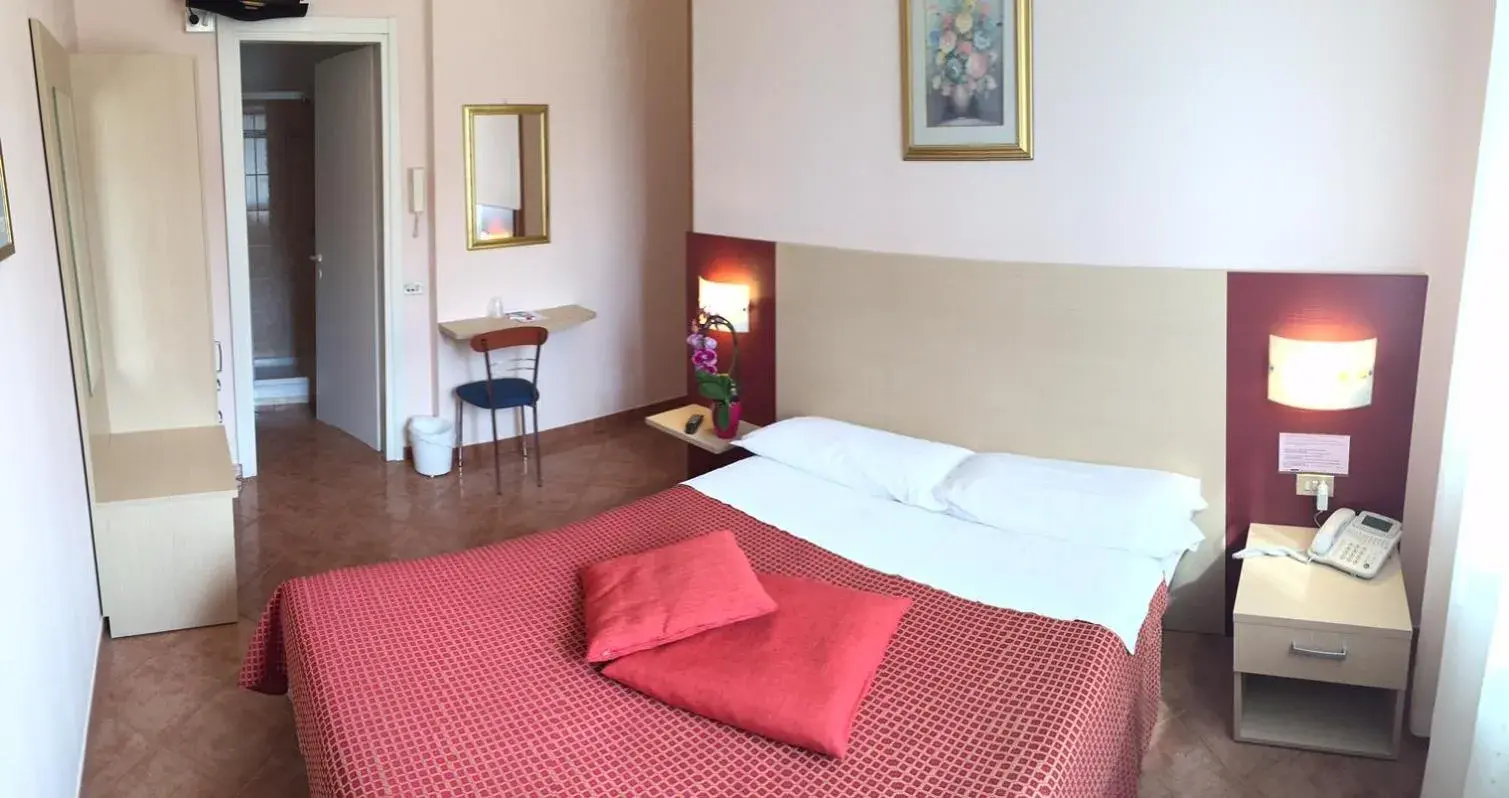 Double or Twin Room with Garden View in Albergo Riva Double or Twin Room with Garden View in Albergo Riva