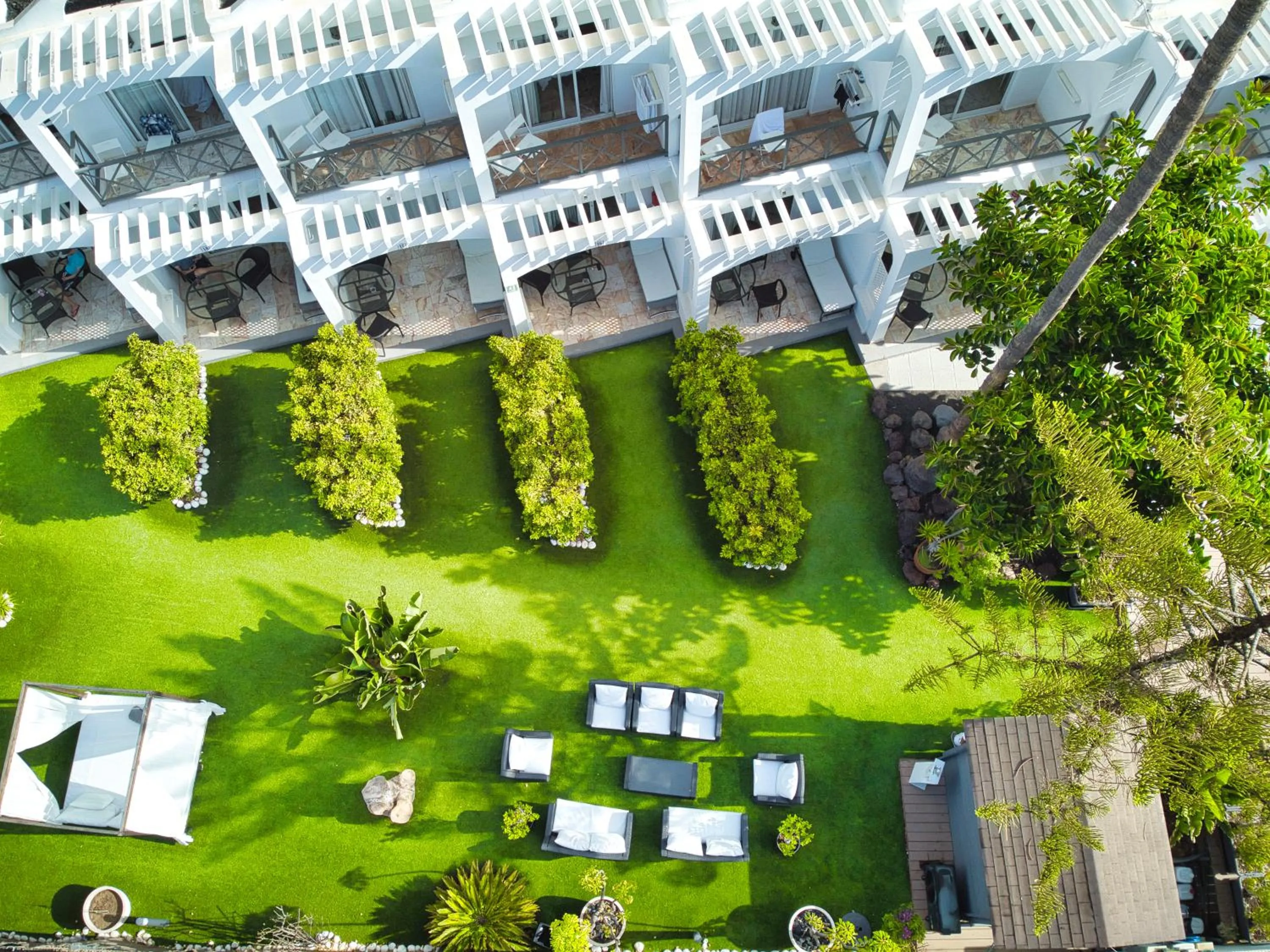 Garden in Vista Bonita - Gay and Lesbian Only Resort