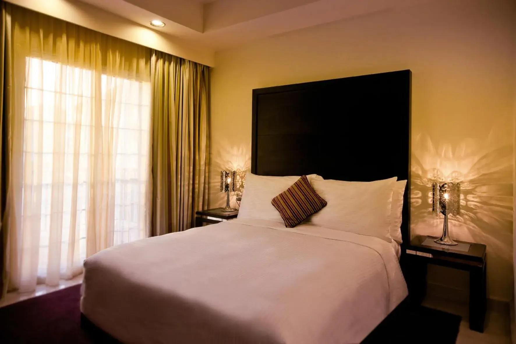 Royal Three-Bedroom Villa in Mövenpick Beach Resort Al Khobar Royal Three-Bedroom Villa in Mövenpick Beach Resort Al Khobar