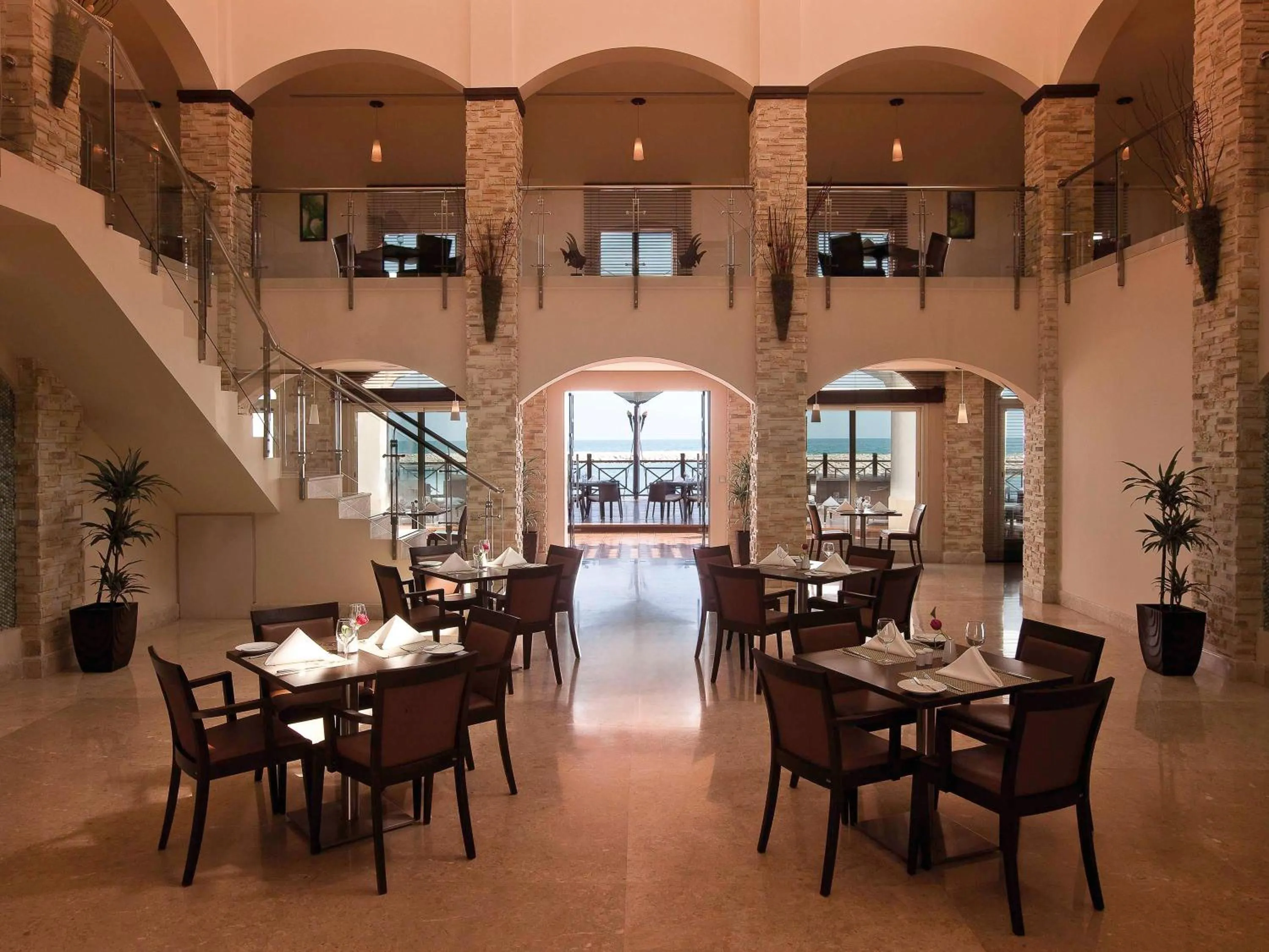 Restaurant/places to eat in Mövenpick Beach Resort Al Khobar