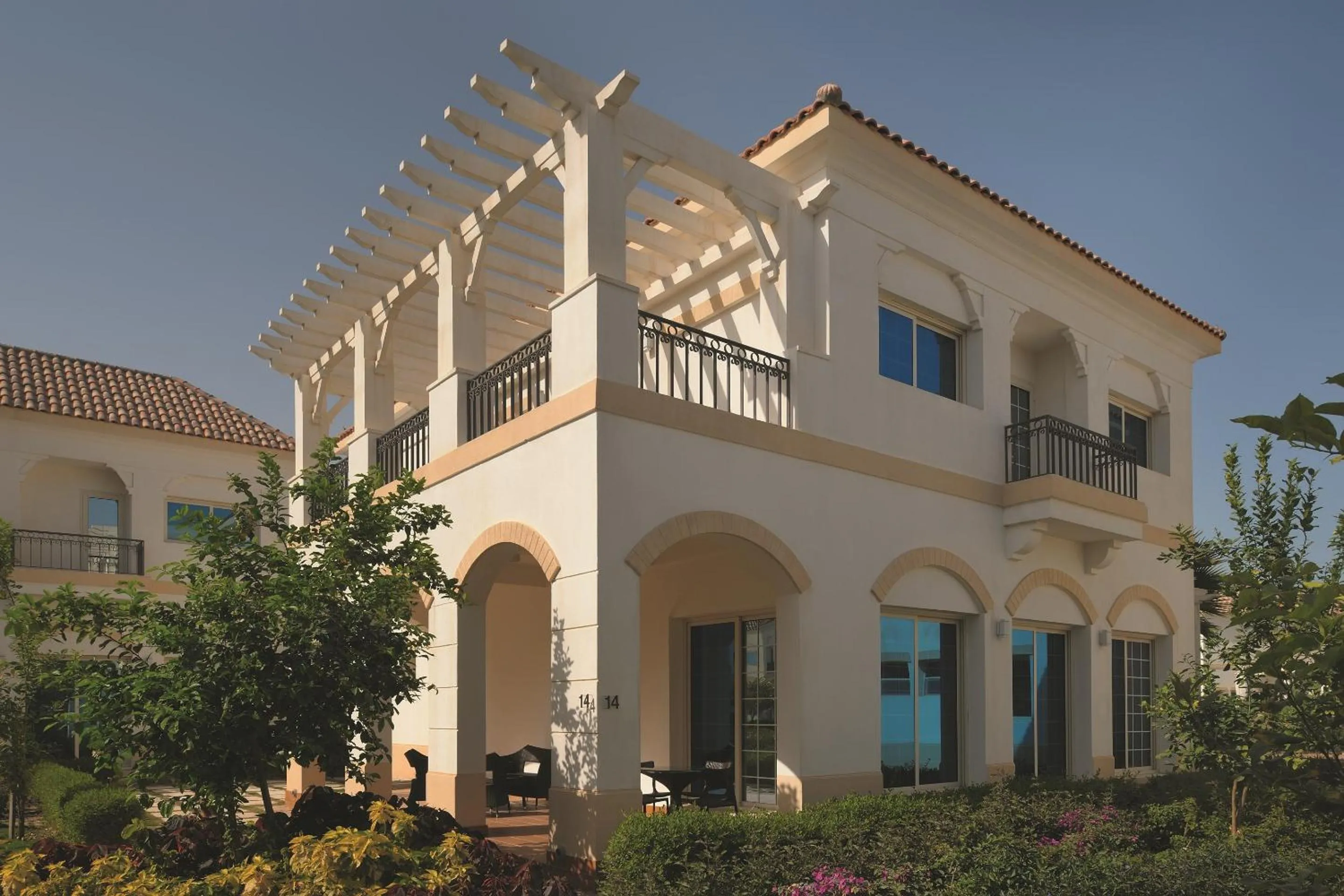 Area and facilities in Mövenpick Beach Resort Al Khobar