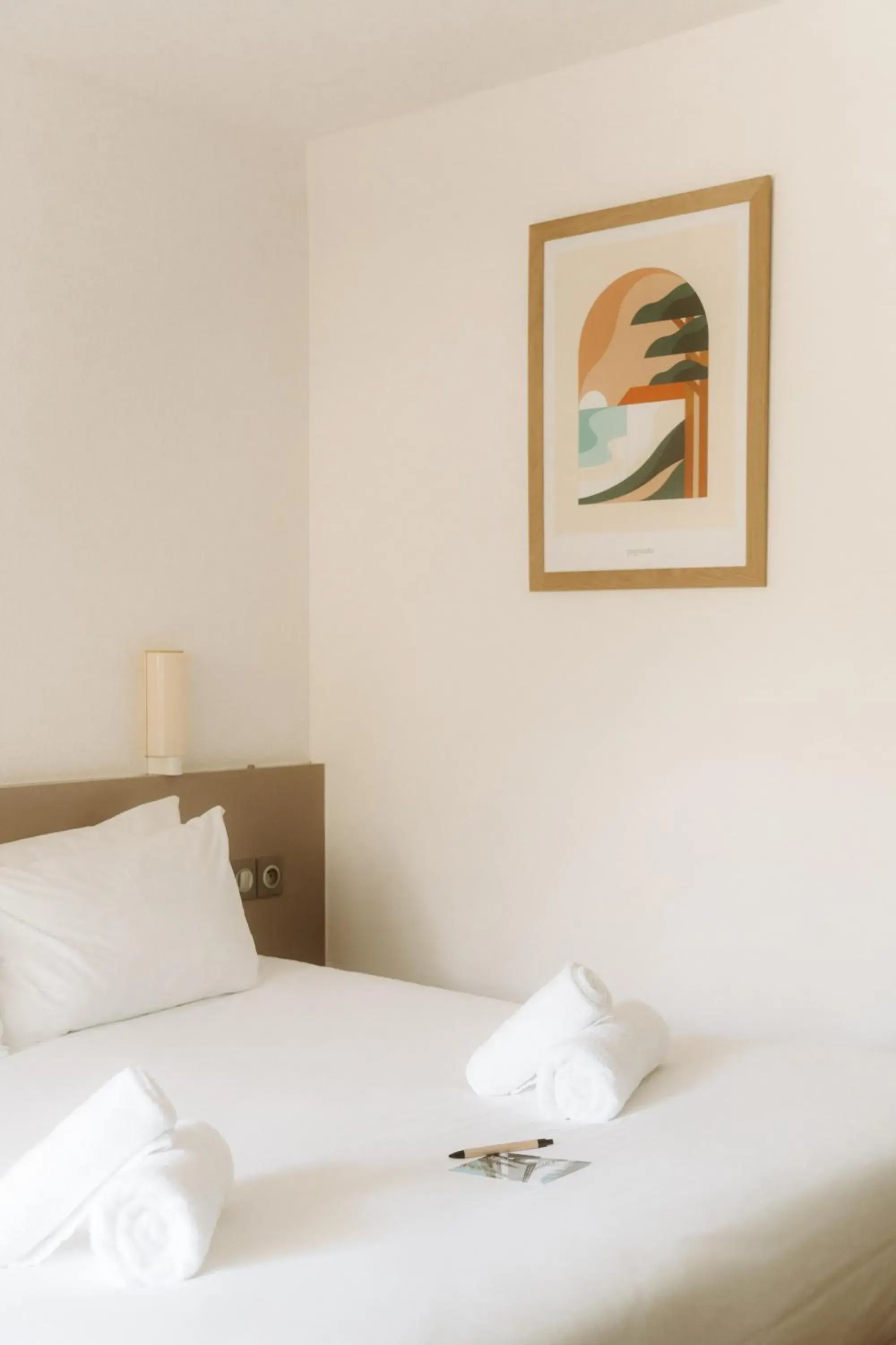 Double Room with Balcony and Kitchenette - Standard in Hôtel Les Fougères - Hossegor Double Room with Balcony and Kitchenette - Standard in Hôtel Les Fougères - Hossegor