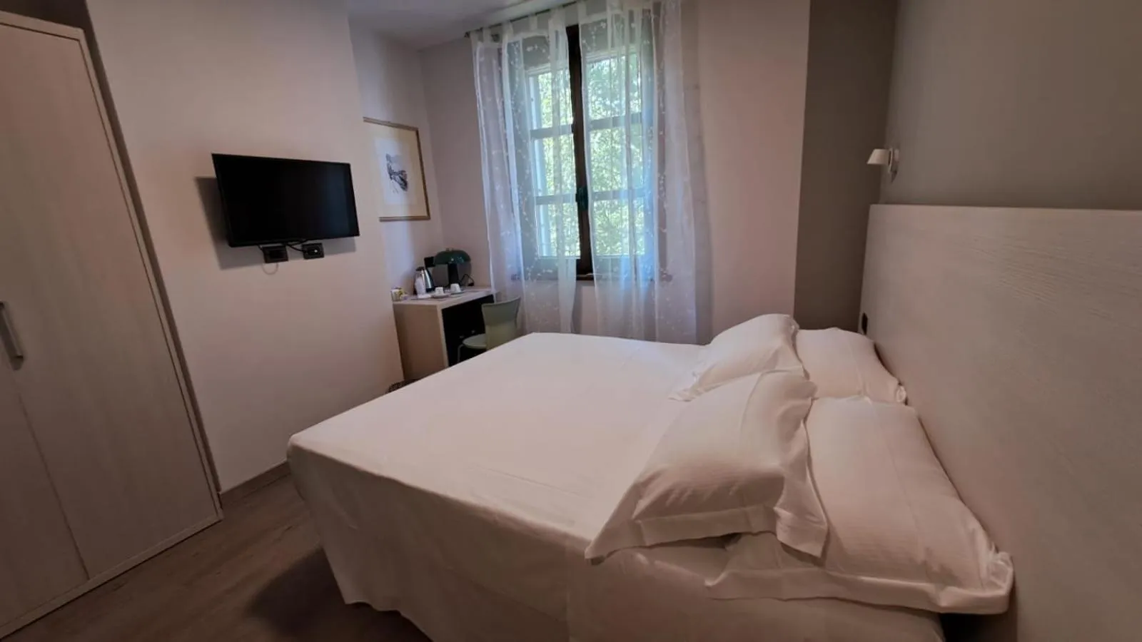 Bedroom, Bed in Ducathotel