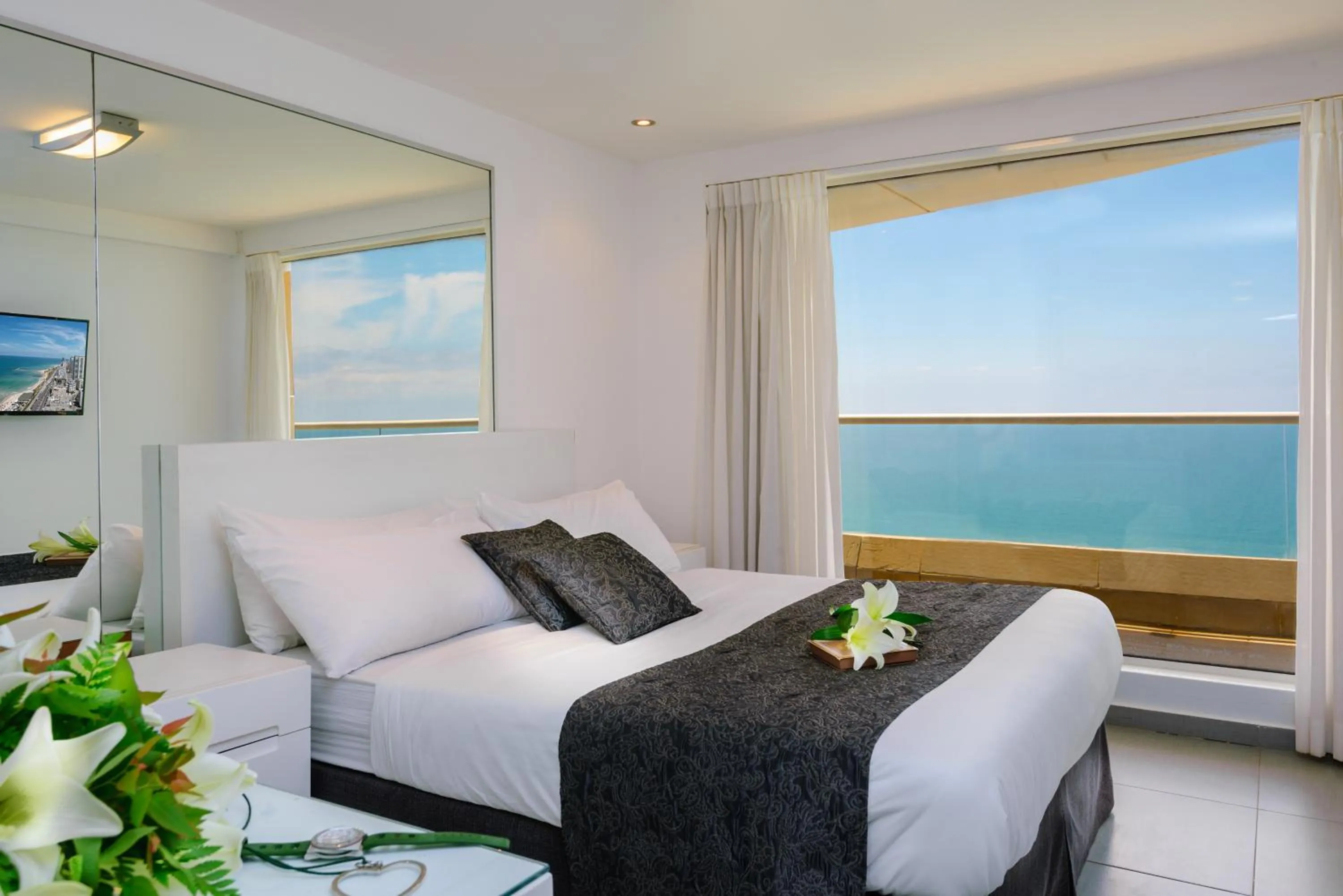 Bed in Arena Hotel by the Beach