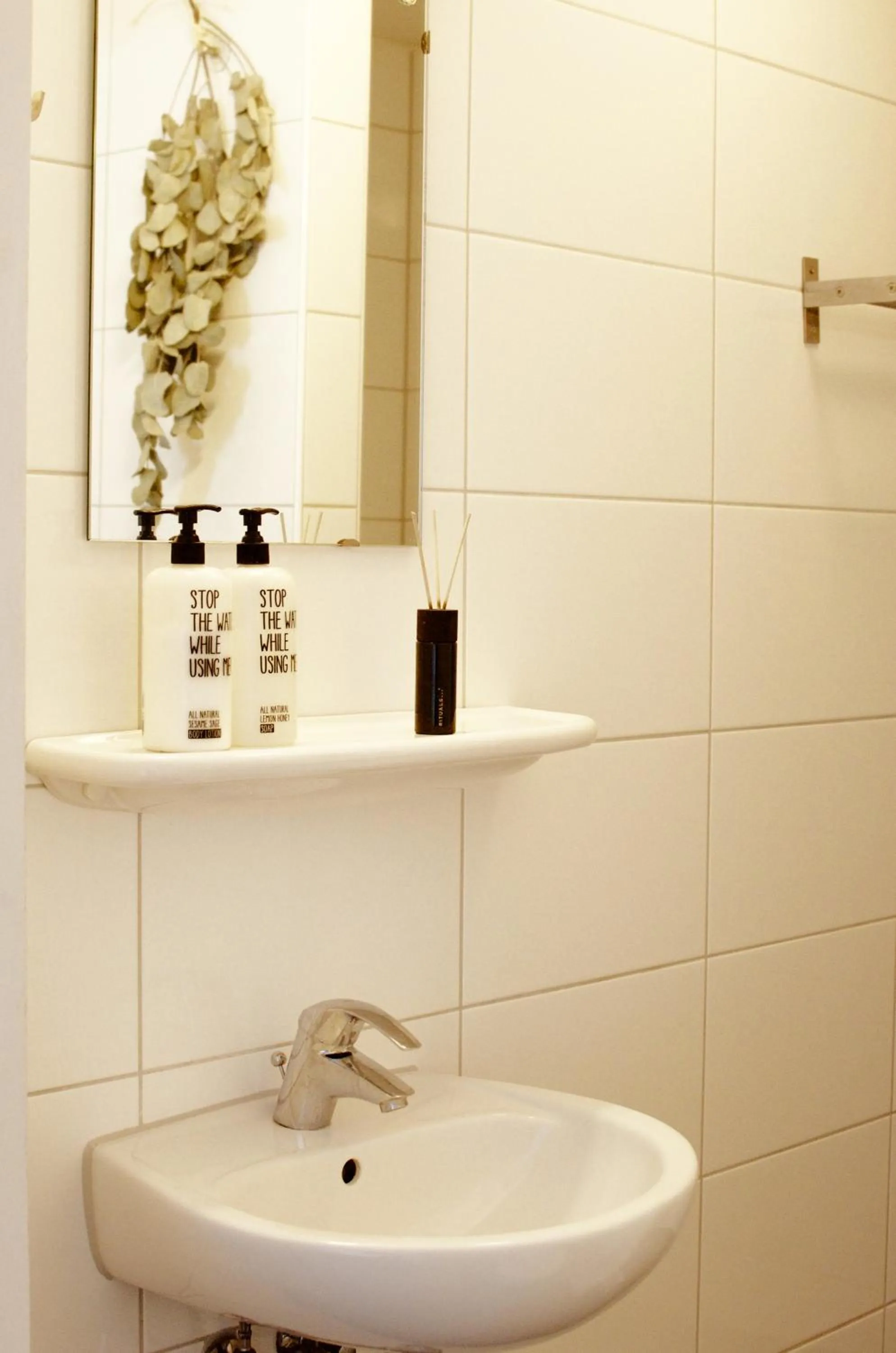 Bathroom in ClinkCoco