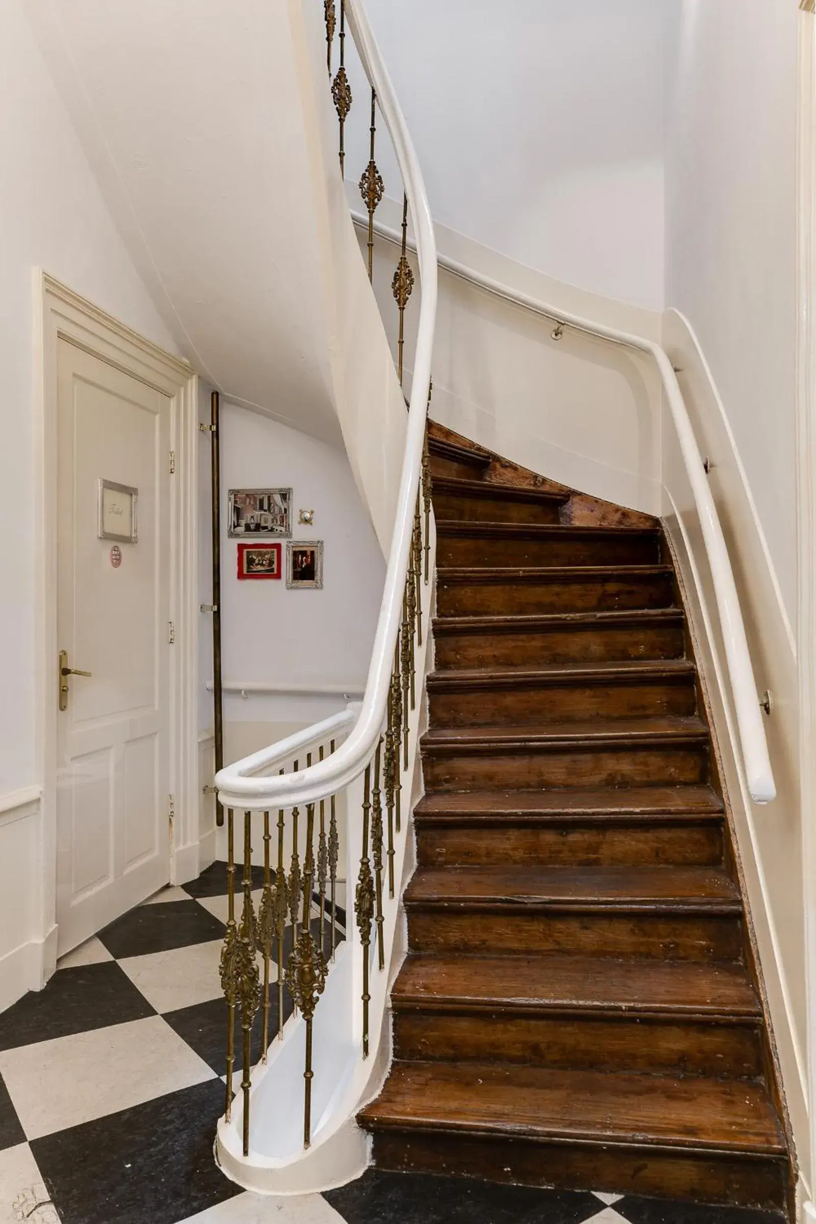 Decorative detail in ClinkCoco Decorative detail in ClinkCoco