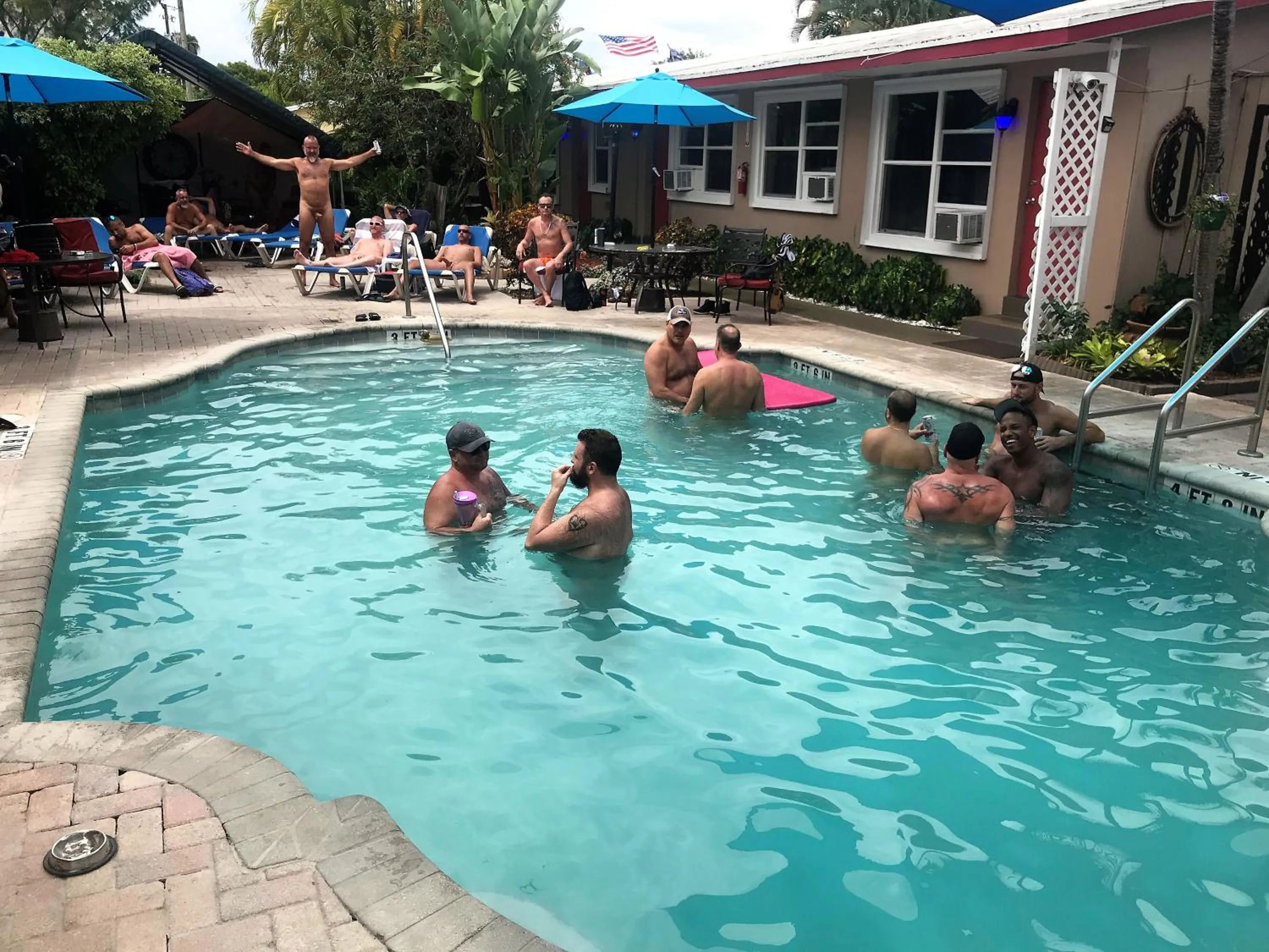 INN LEATHER GUEST HOUSE-GAY MALE ONLY