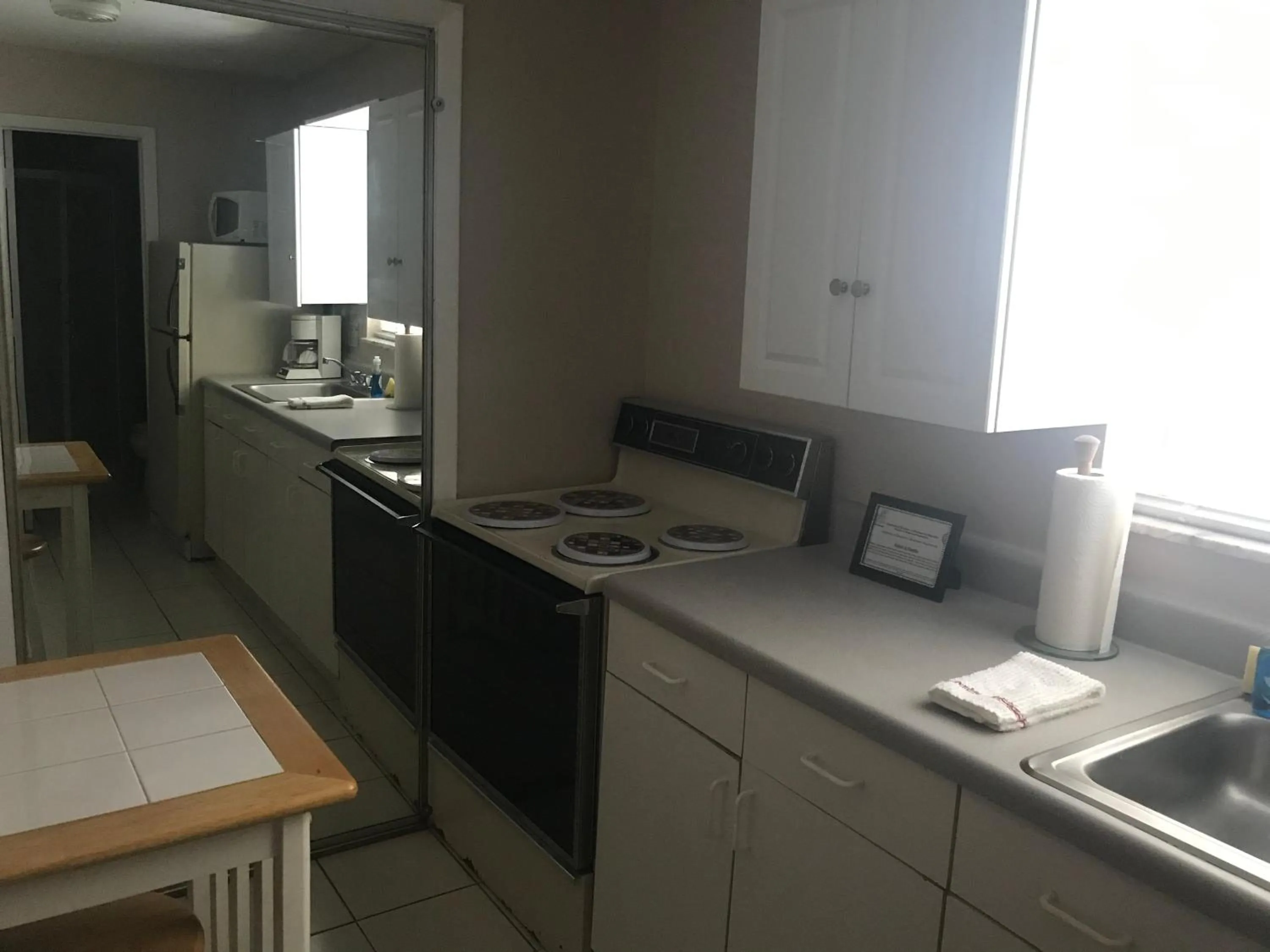 INN LEATHER GUEST HOUSE-GAY MALE ONLY