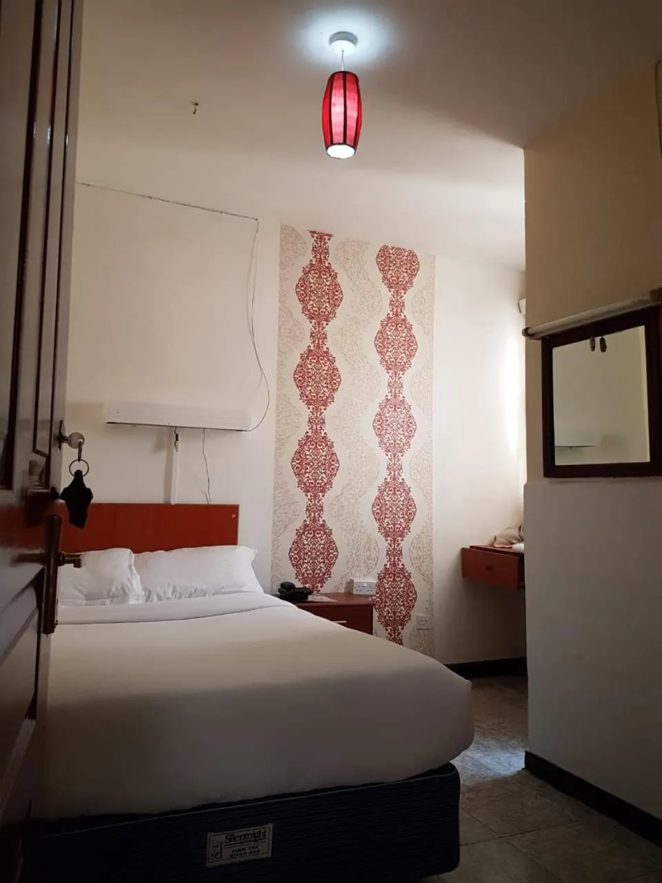 Bedroom, Bed in Hotel Embassy