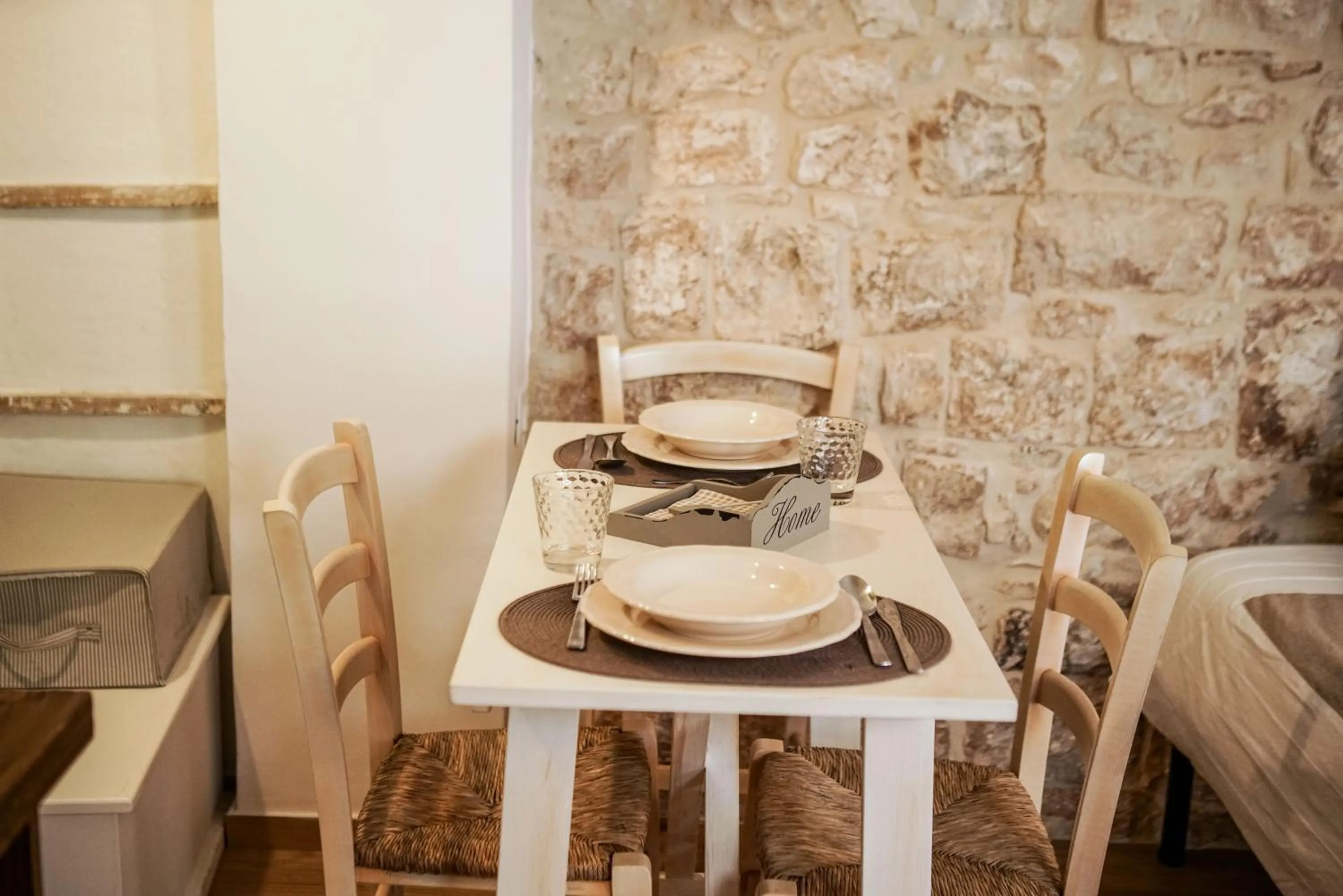 HOME 5 - Via Nuova