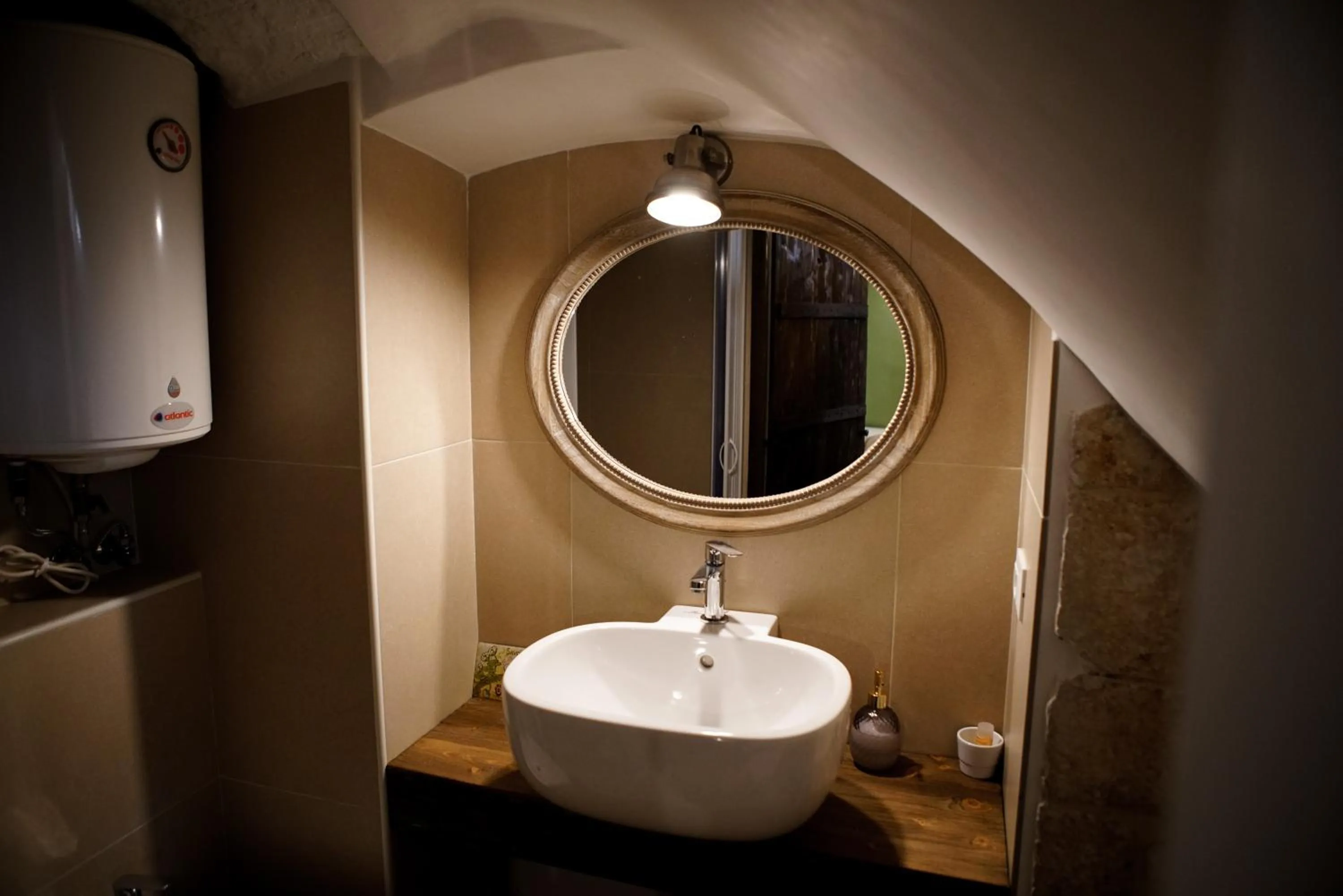 HOME 5 - Via Nuova