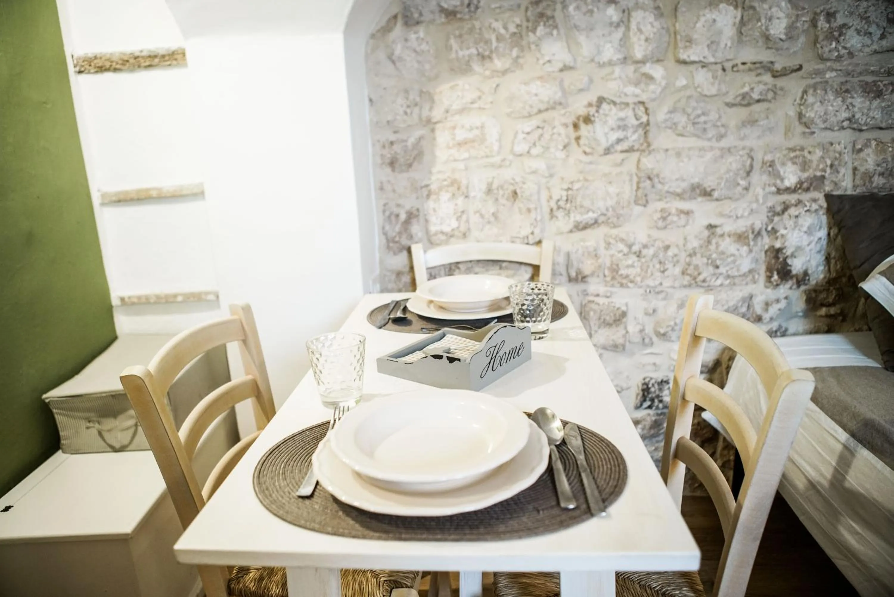 HOME 5 - Via Nuova