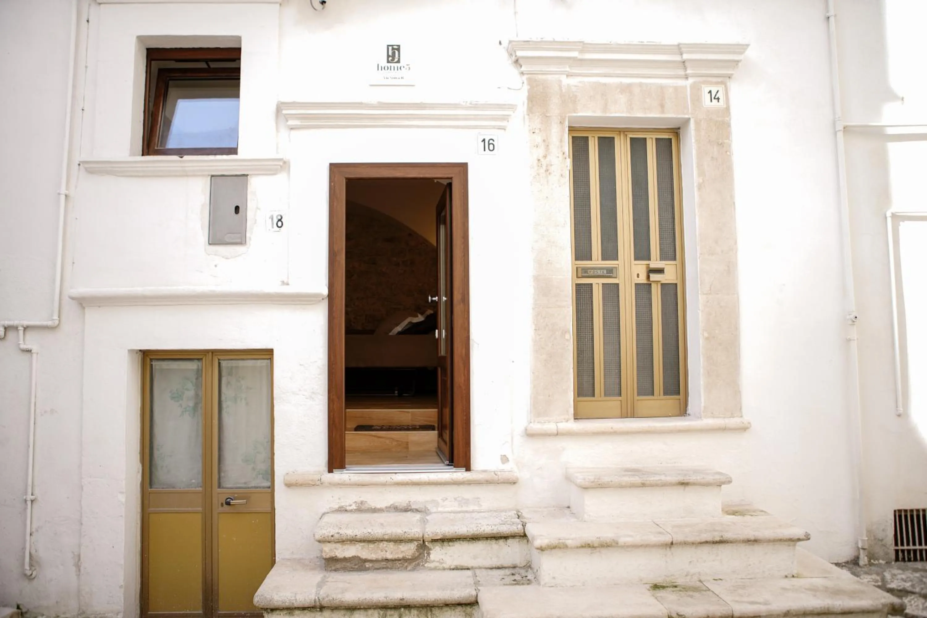 HOME 5 - Via Nuova