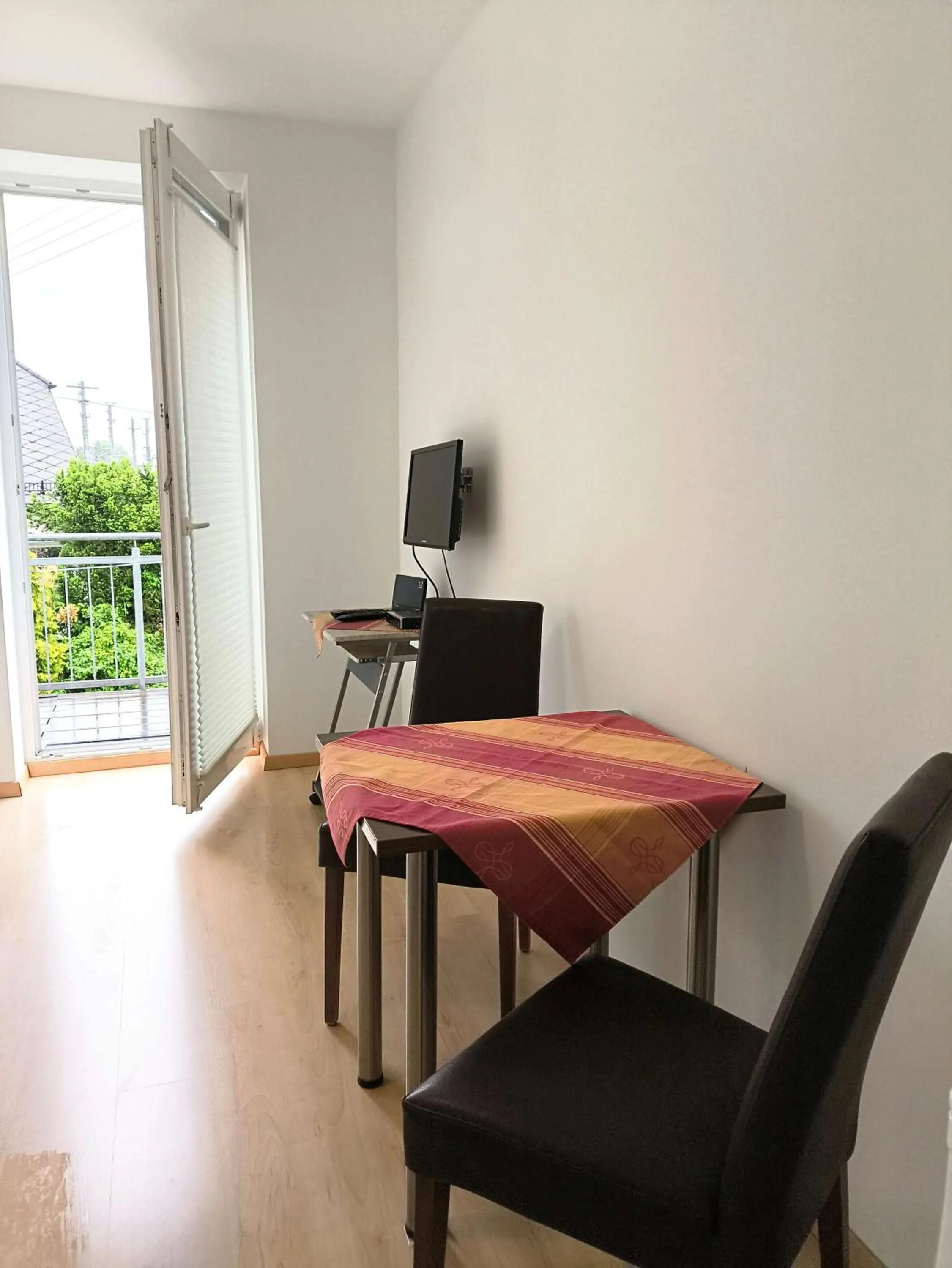 Dining area in Schlafplatzl