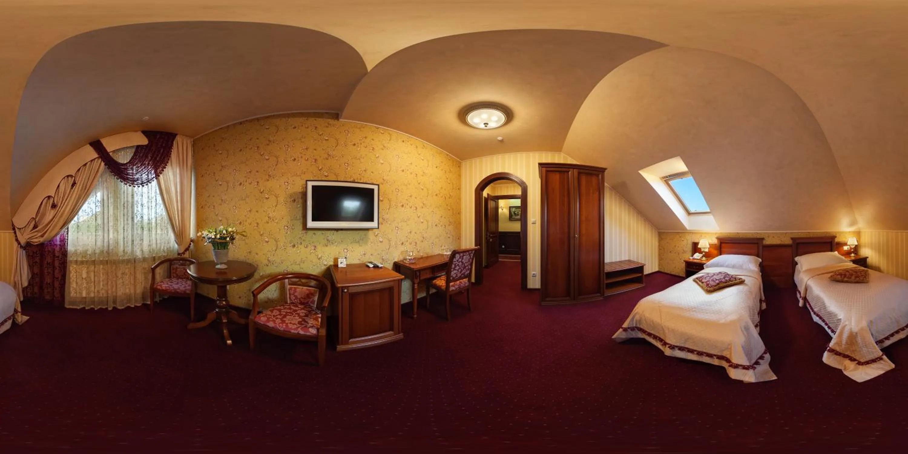 Bed in Hotel Elefant