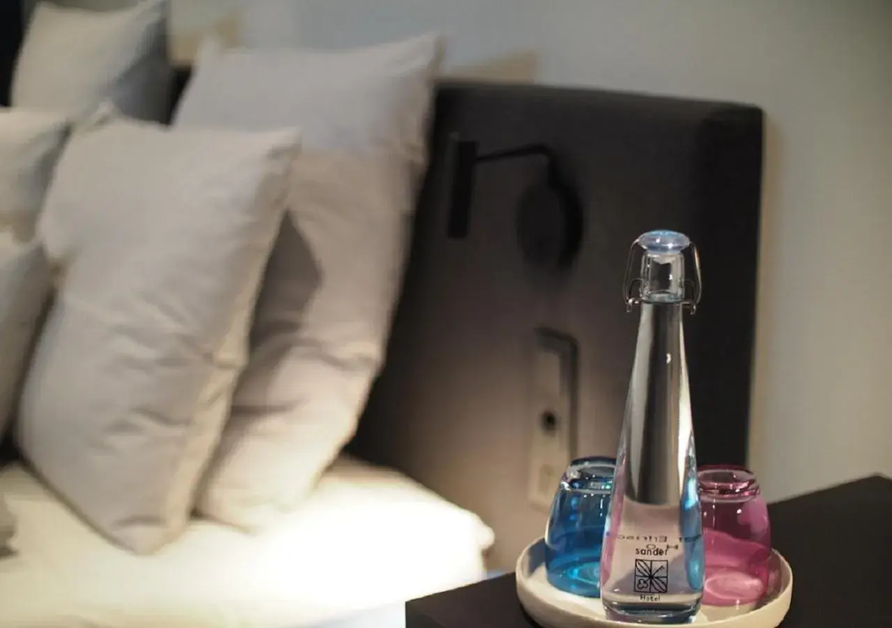 Queen Room in sander Hotel Queen Room in sander Hotel