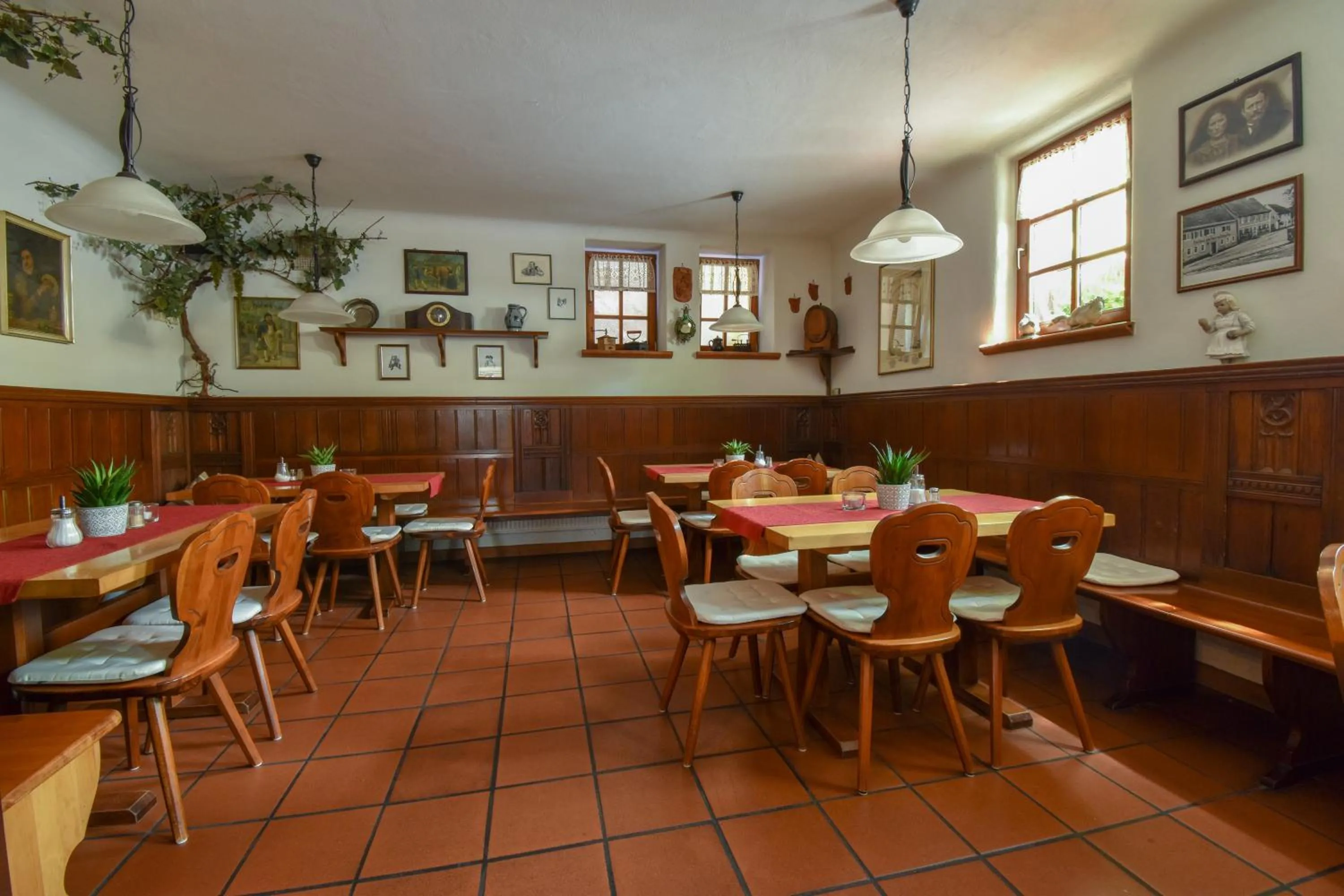 Restaurant/places to eat in Landgasthof May