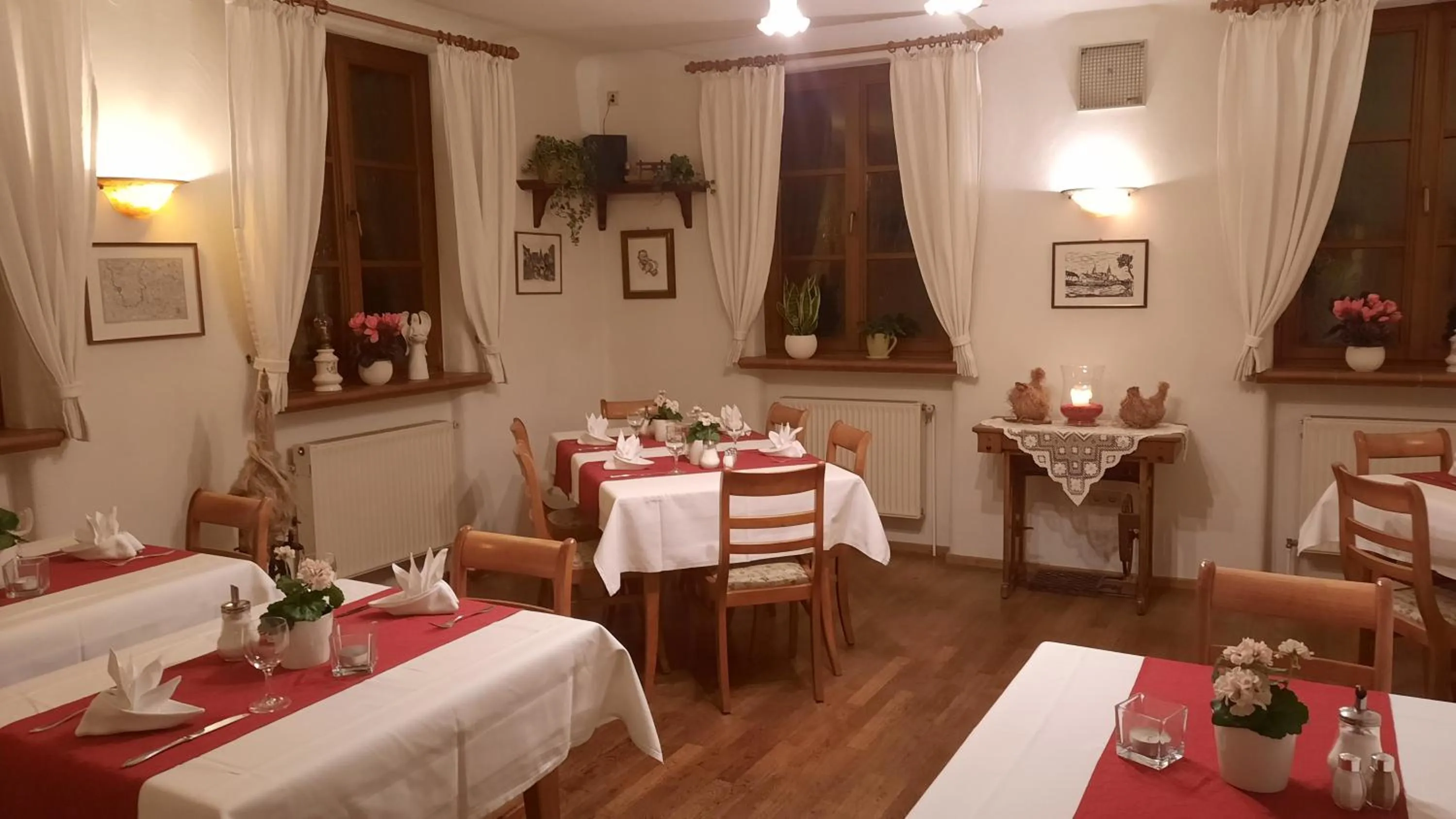 Restaurant/places to eat in Landgasthof May