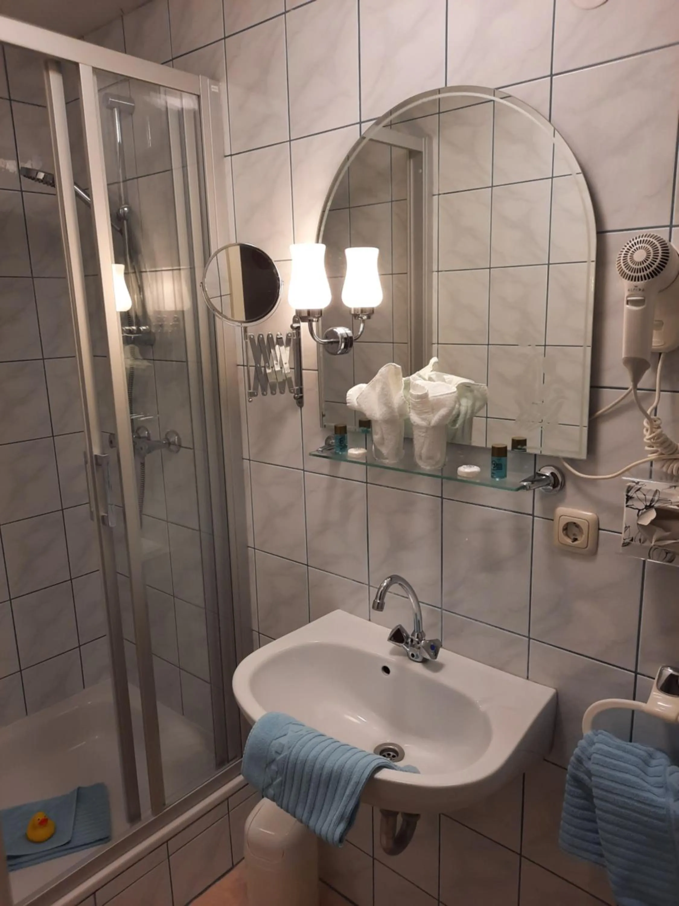 Bathroom in Landgasthof May