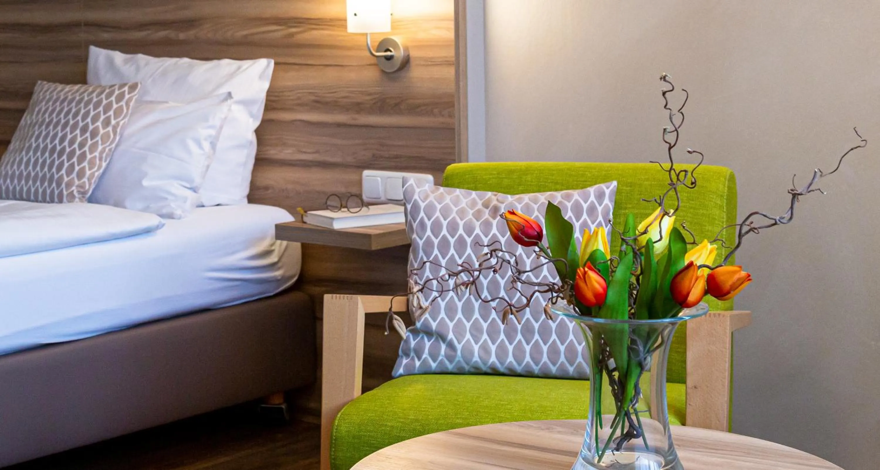 Photo of the whole room, Bed in Landgasthof May