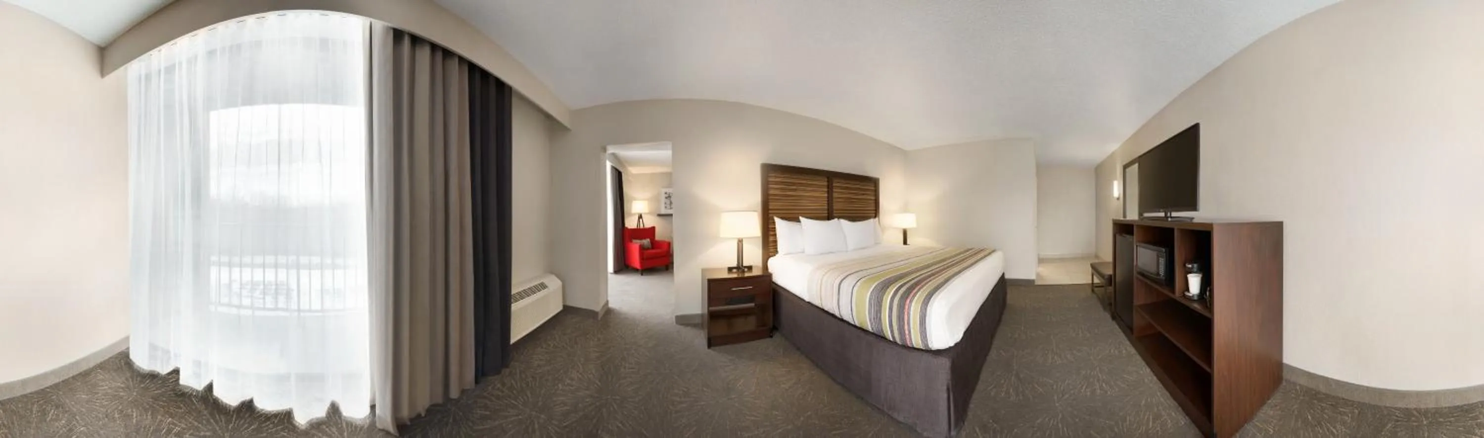 Bedroom, Bed in Country Inn & Suites by Radisson, Erlanger - Cincinnati South