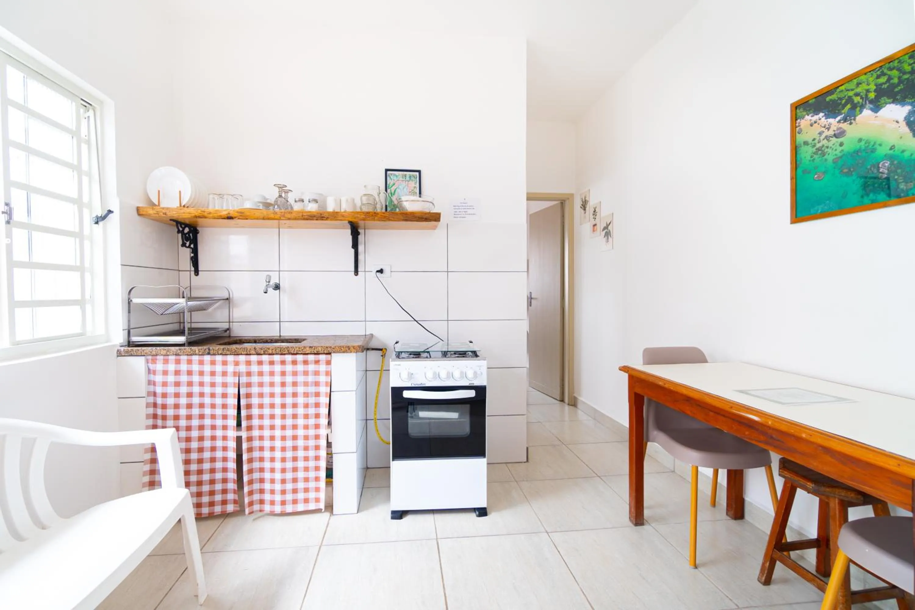 kitchen in Chalés Canoas Ubatuba