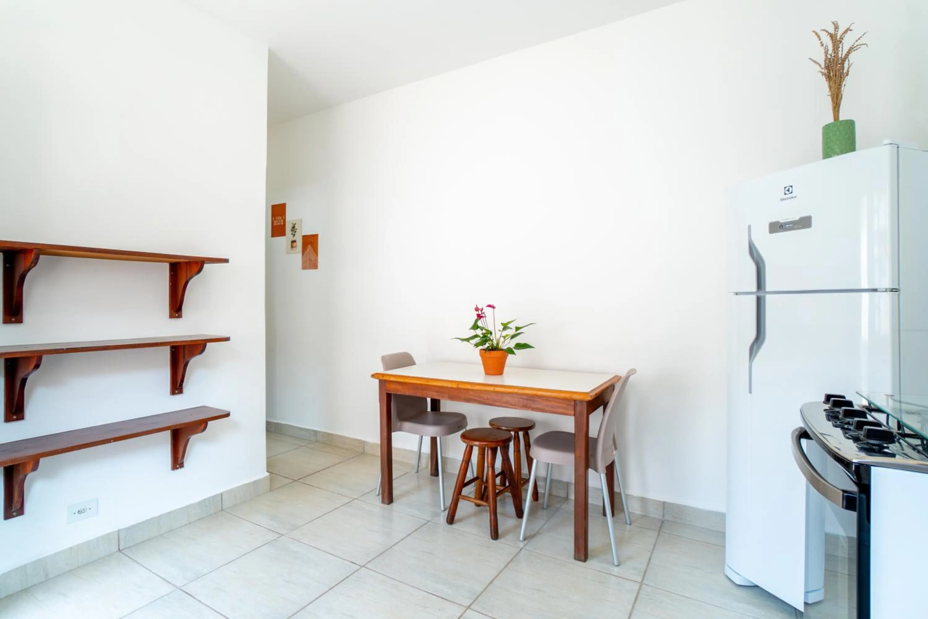 Kitchen or kitchenette in Chalés Canoas Ubatuba